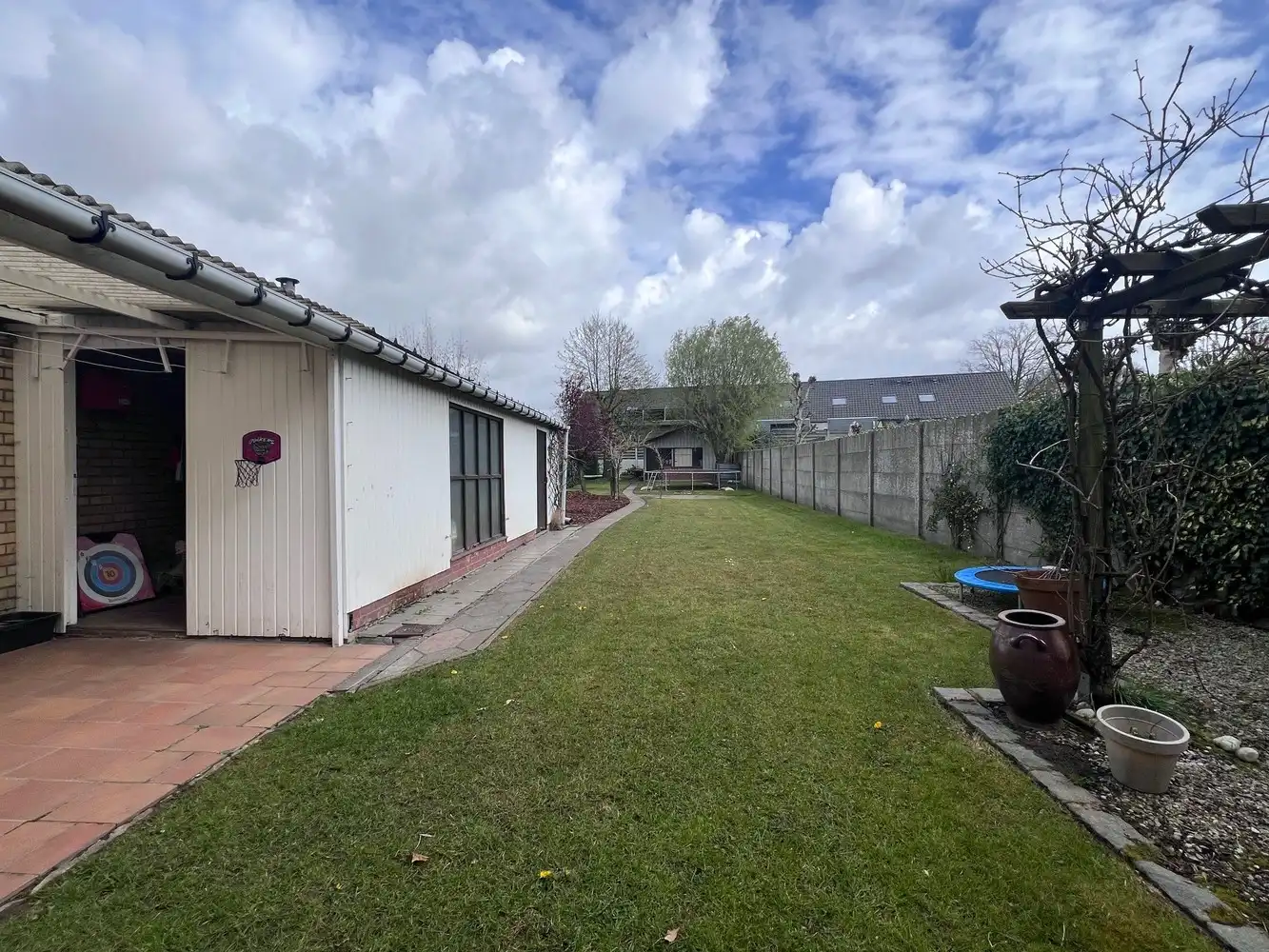 Gezellige woning met 3 slaapkamers, garage en zongerichte tuin. foto 8