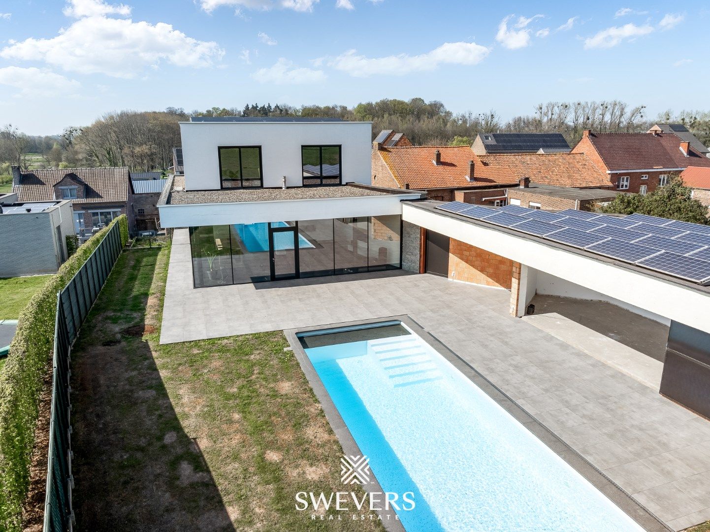 Exclusieve energiezuinige villa met zwembad en poolhouse  foto 35
