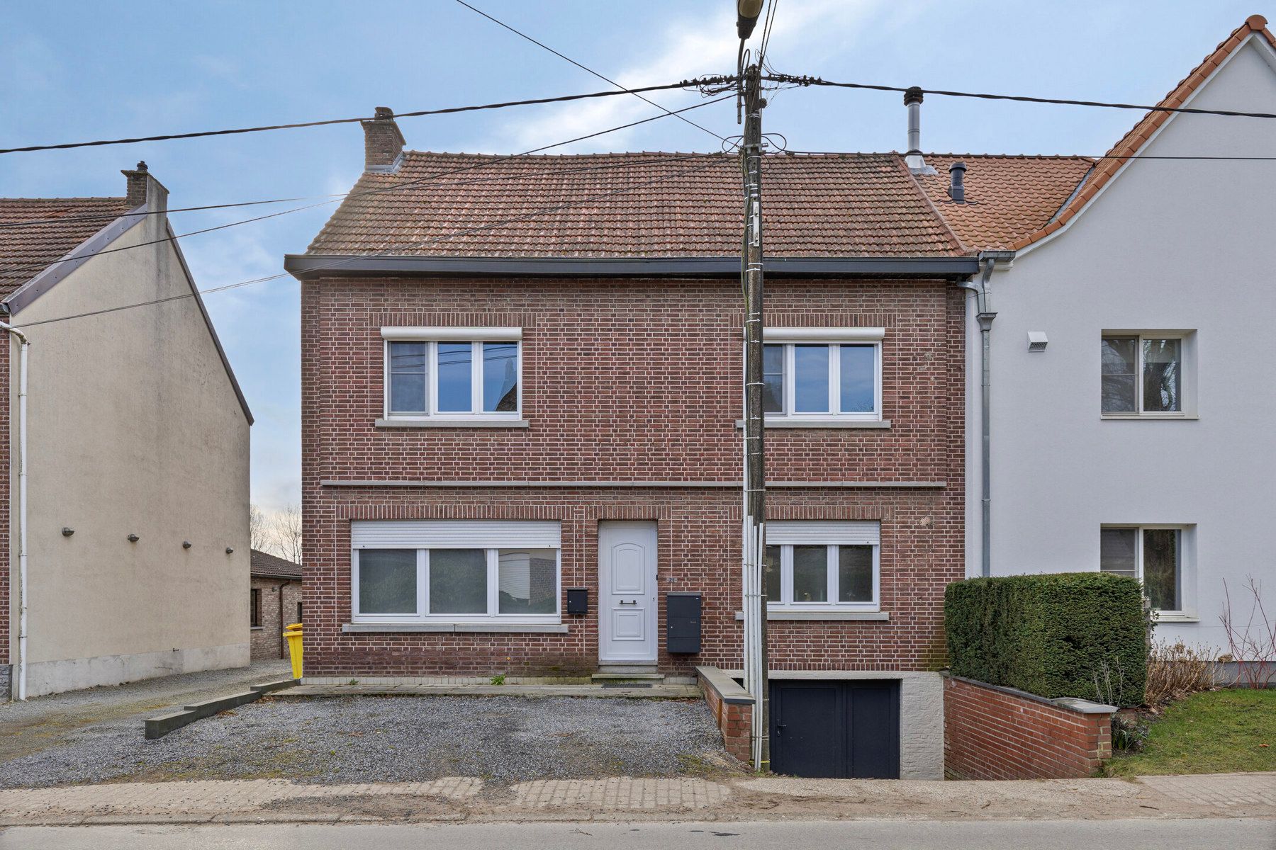 Instapklare 3-gevel woning te Lubbeek. foto 24