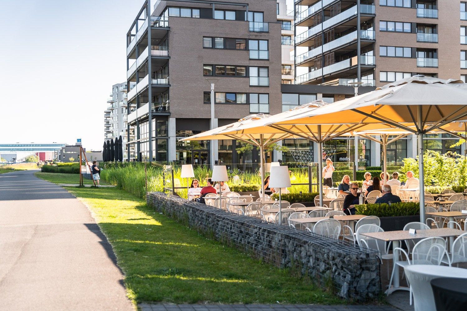 Stijlvol appartement op toplocatie, ideaal als kantoor of voor vrij beroep foto 5