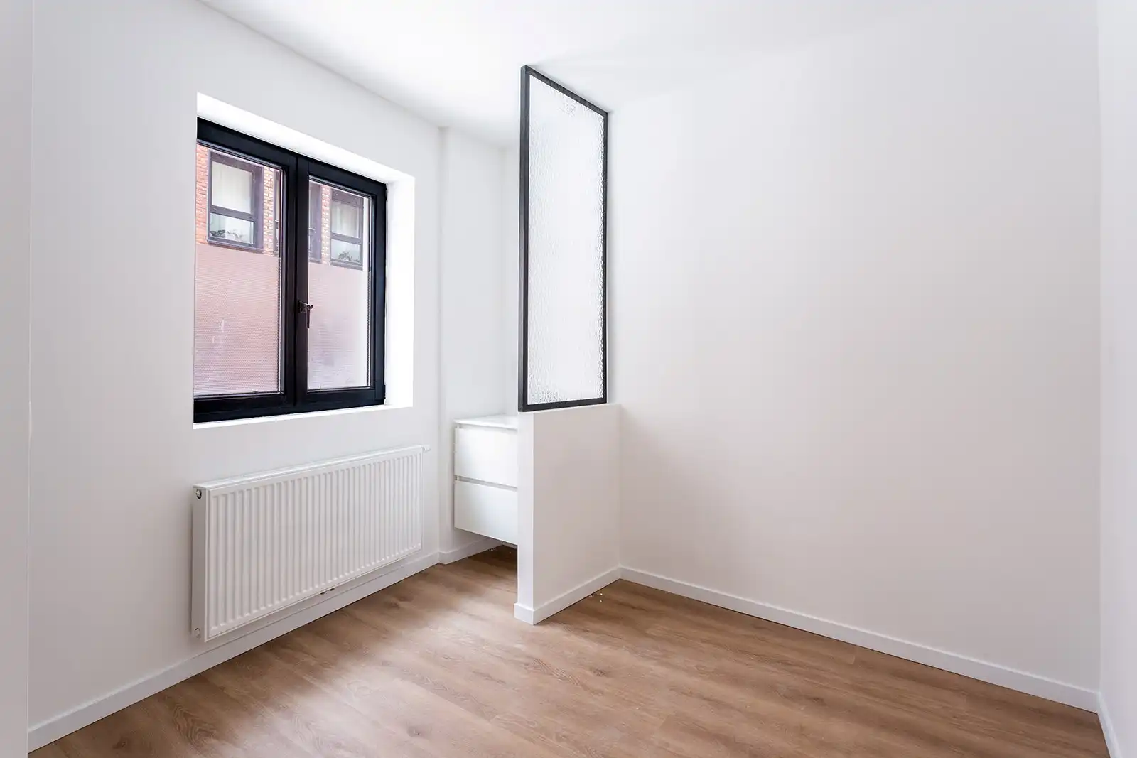 Totaal gerenoveerd opbrengsteigendom van 4 studio’s foto 25