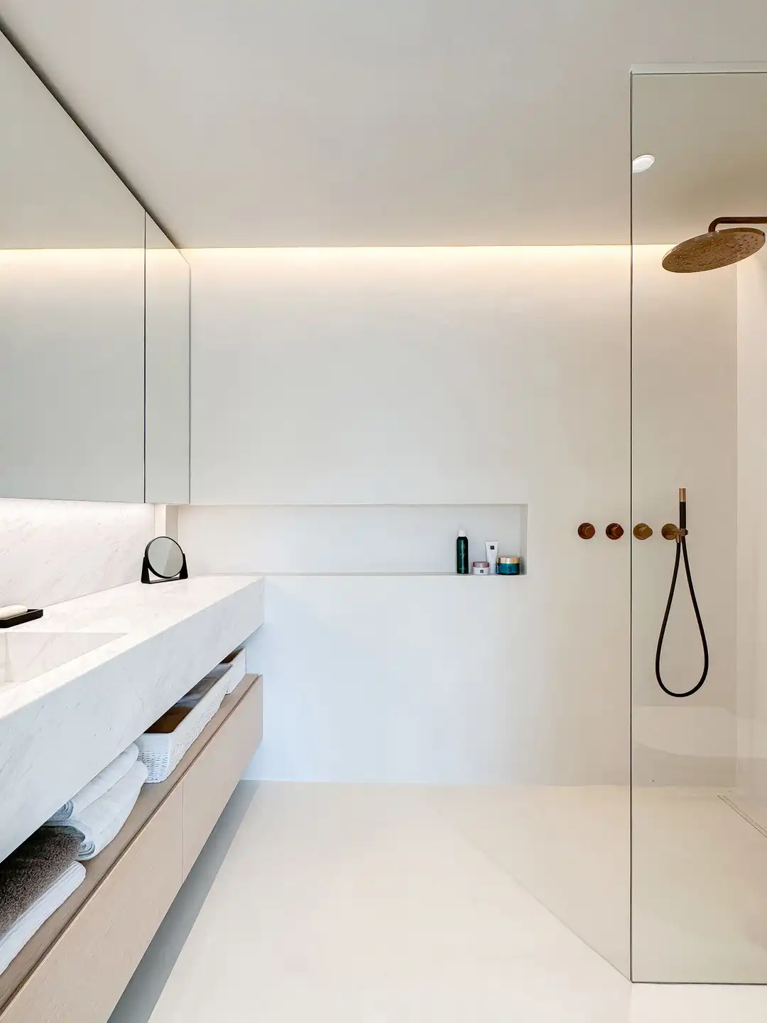 Bijzonder verfijnd duplexappartement, gelegen in het Zoute foto 23