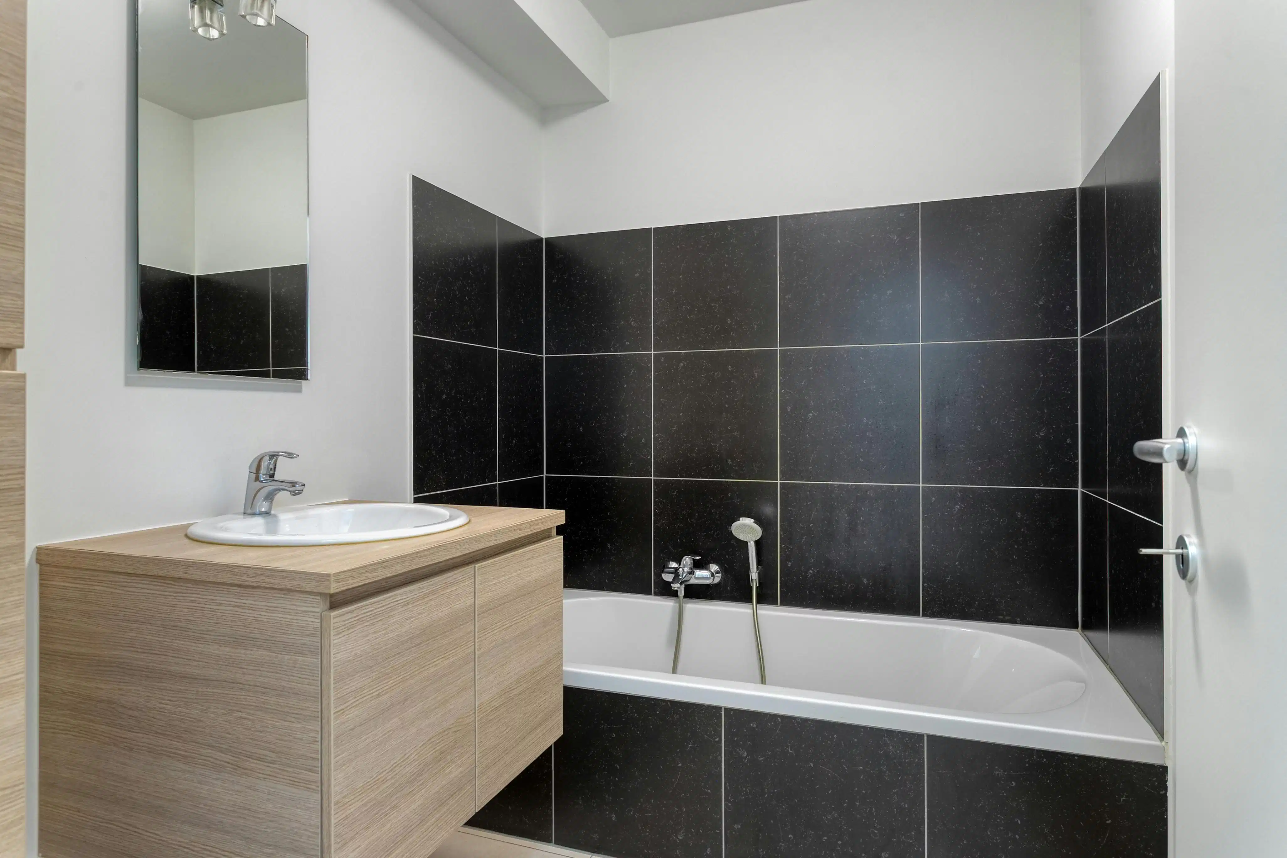 Instapklaar appartement met EPC A nabij het station van Brugge foto 9