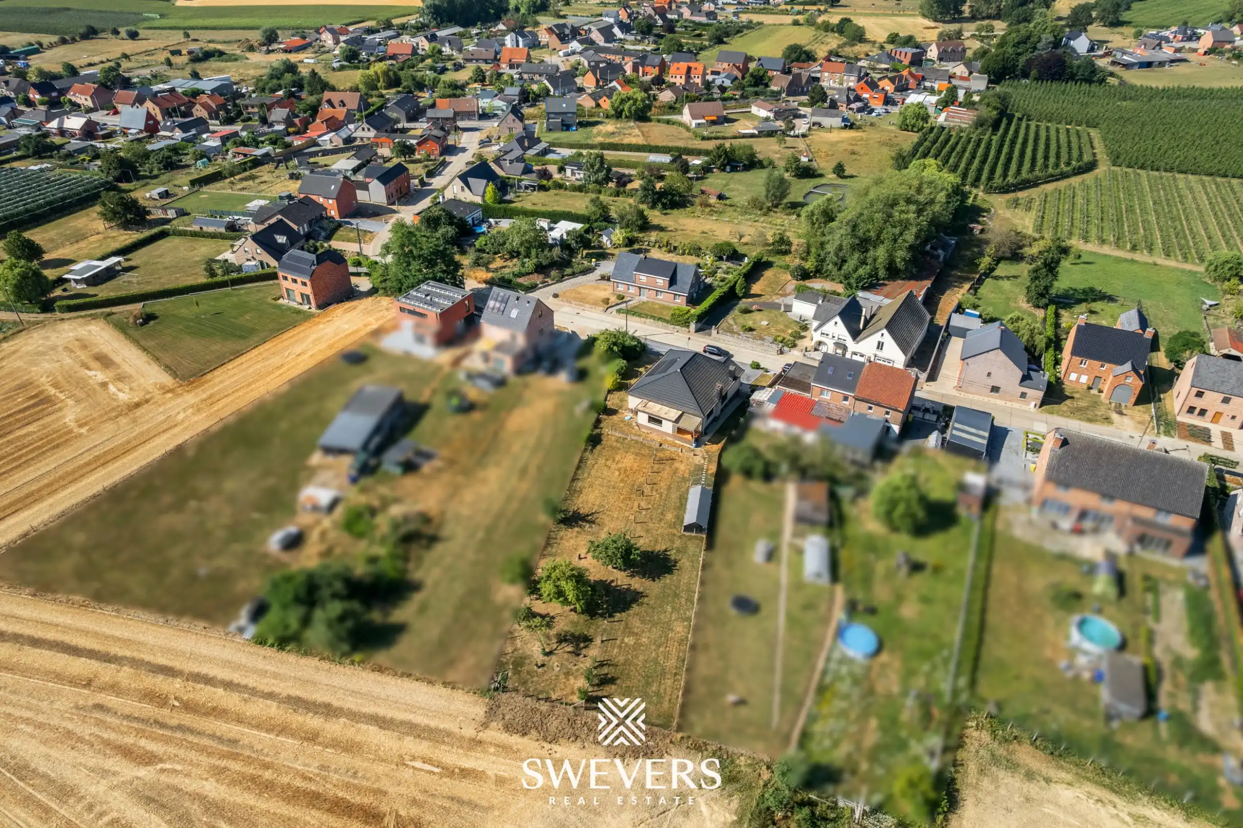 Ruime open bebouwing met 415 m² bewoonbare oppervlakte op 15a 50ca  foto 46