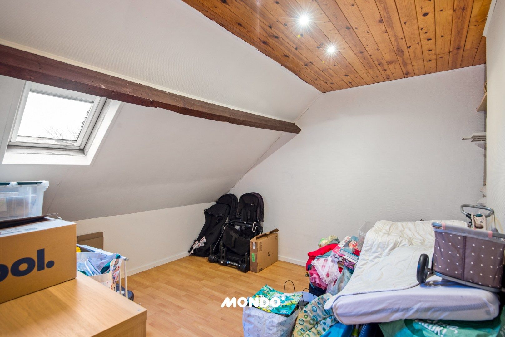 Instapklare woning met 4 slaapkamers en ruime tuin in hartje Niel! foto 17