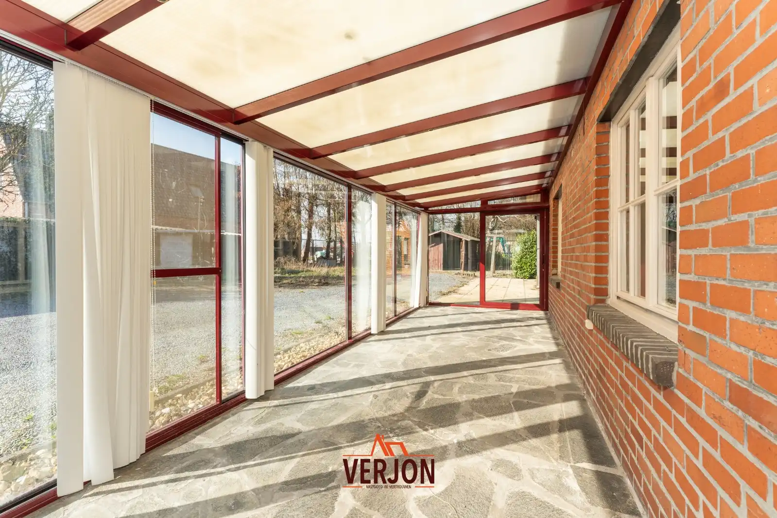 Charmante woning met landelijk karakter, veel ruimte en tal van mogelijkheden! foto 8