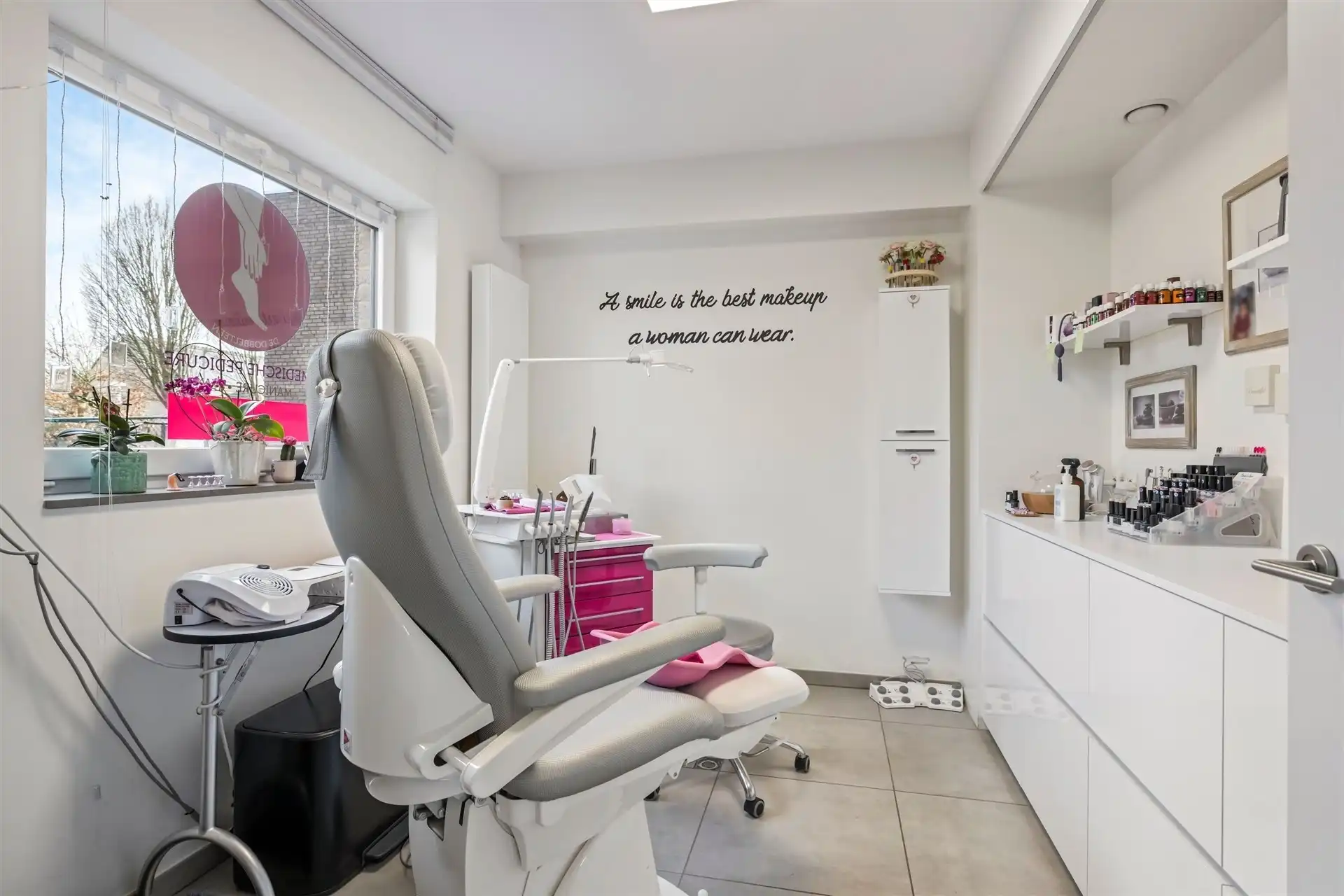 Instapklare gezinswoning met polyvalente ruimte in het hartje van Meerdonk foto 16