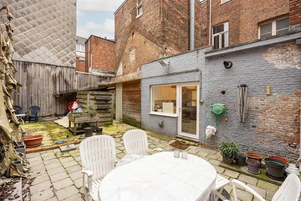 Instapklare woning met tuin foto 3