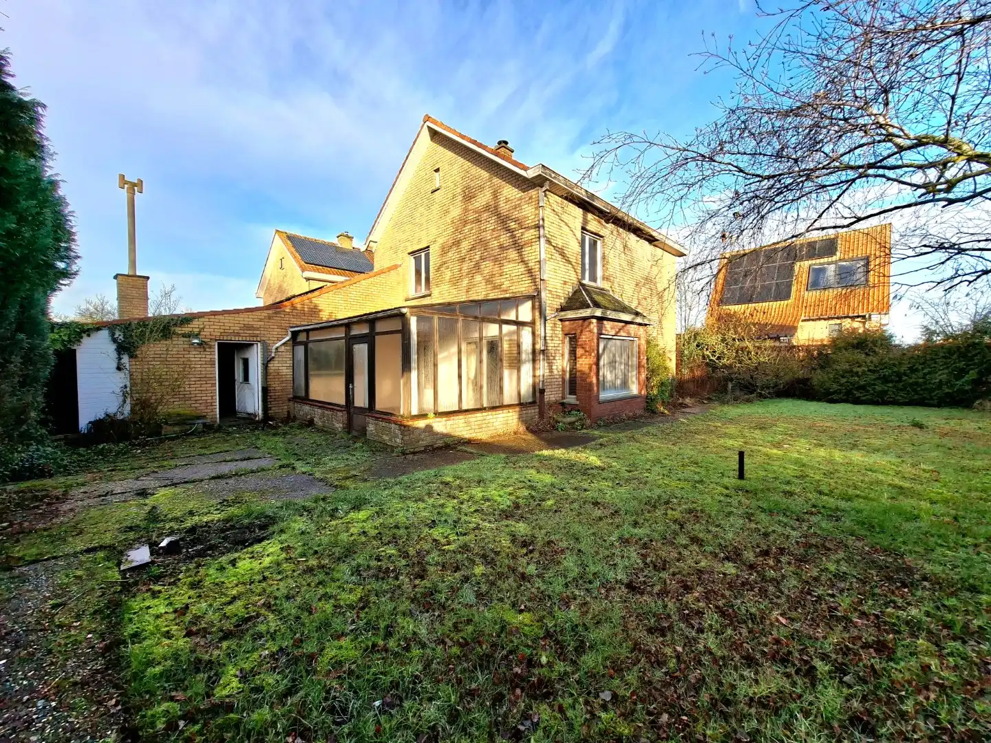 Halfopen woning foto 11