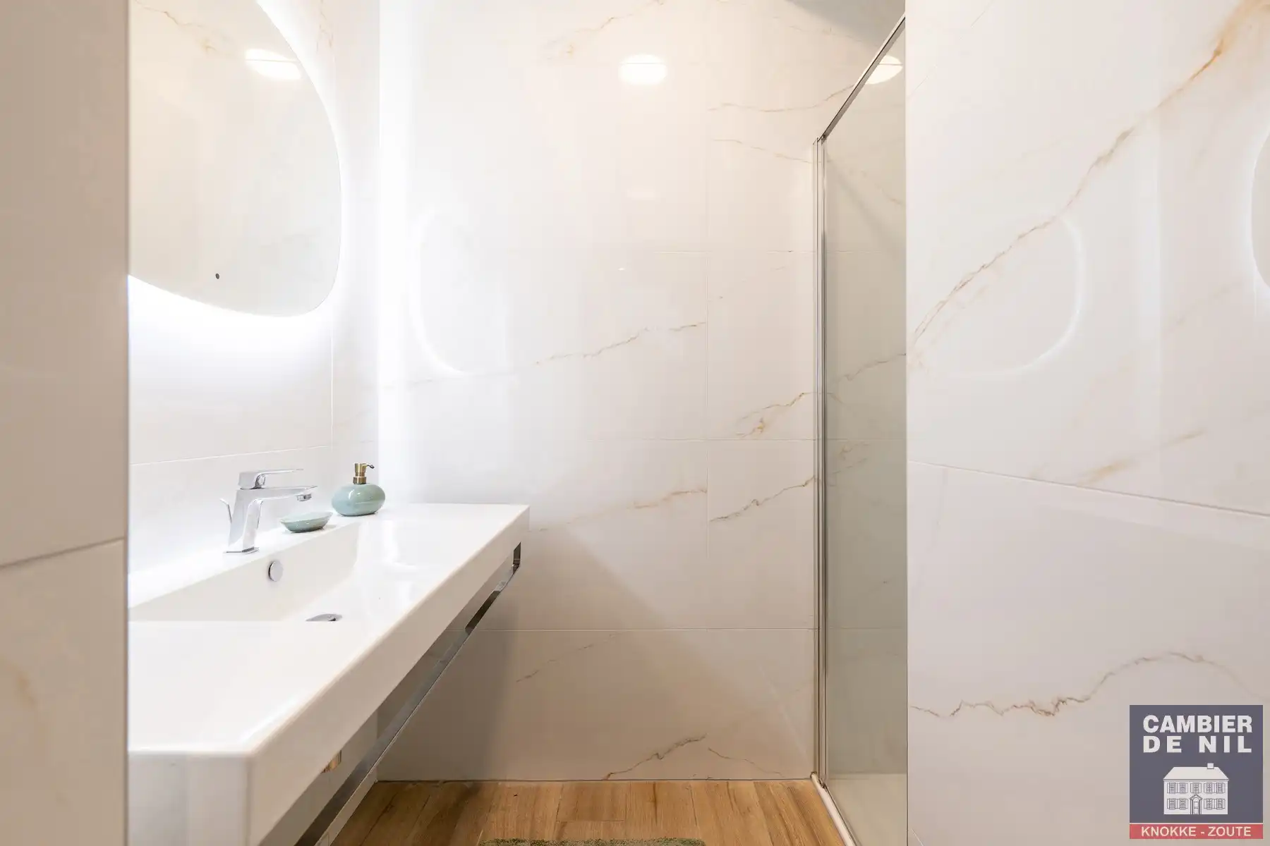 Gelijkvloers appartement nabij het Rubensplein en Lippenslaan te Knokke-Heist foto 21