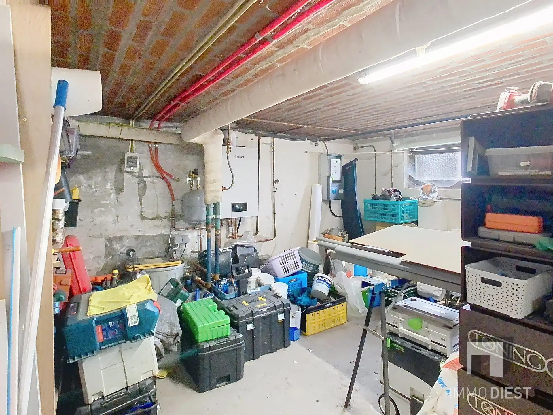 Charmante, op te frissen woning met ruime tuin nabij het centrum van Herselt. foto 27