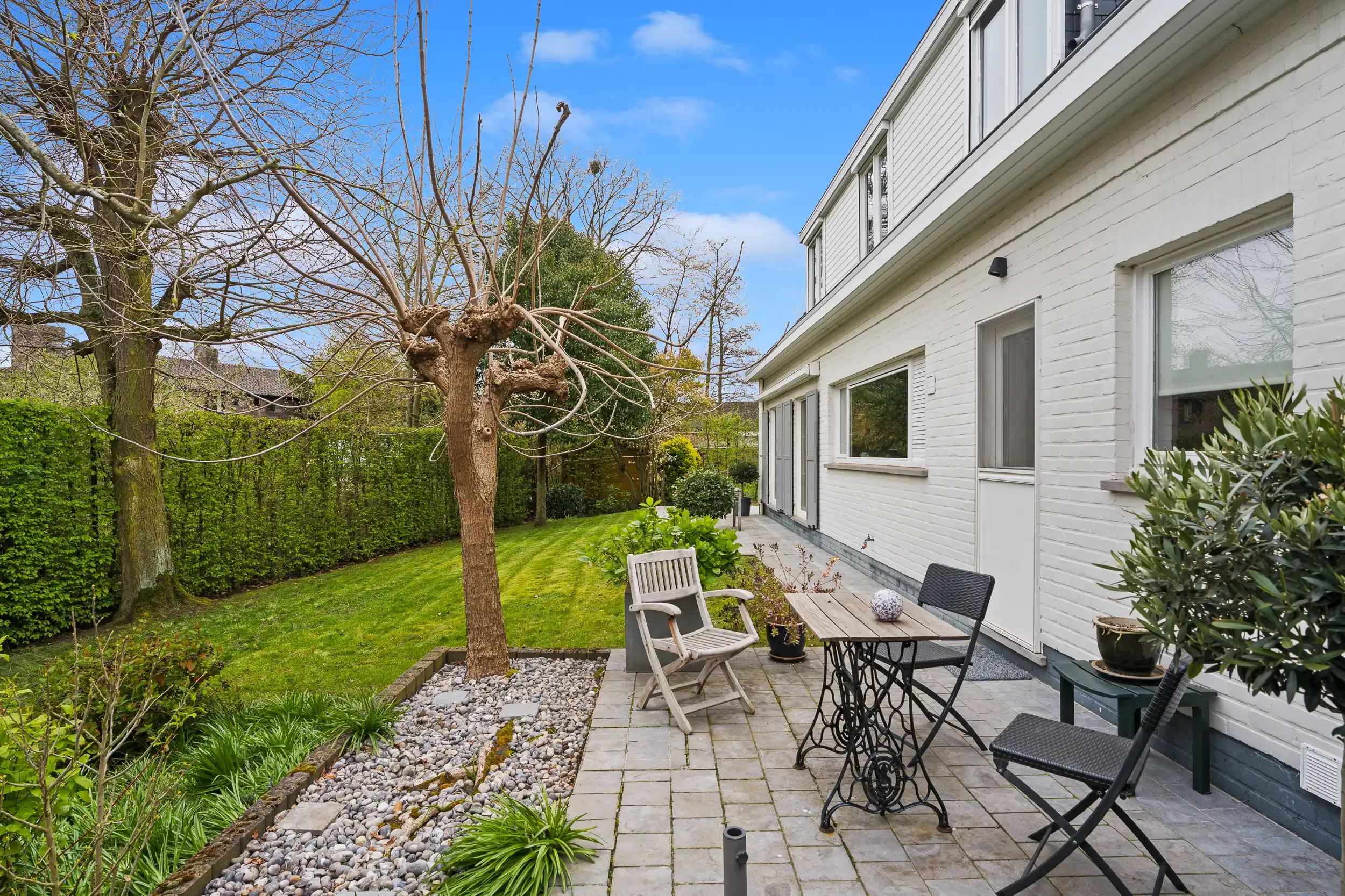 Karaktervolle villa op toplocatie nabij de oude Leiearm foto 11