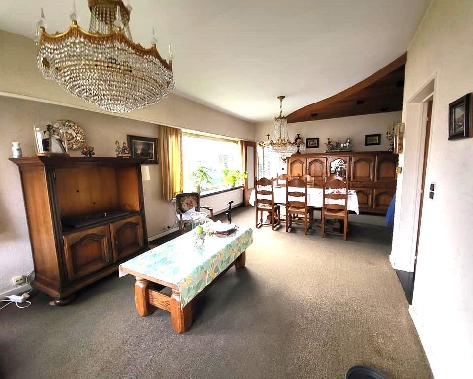 Bungalow met extra verdieping. foto 8