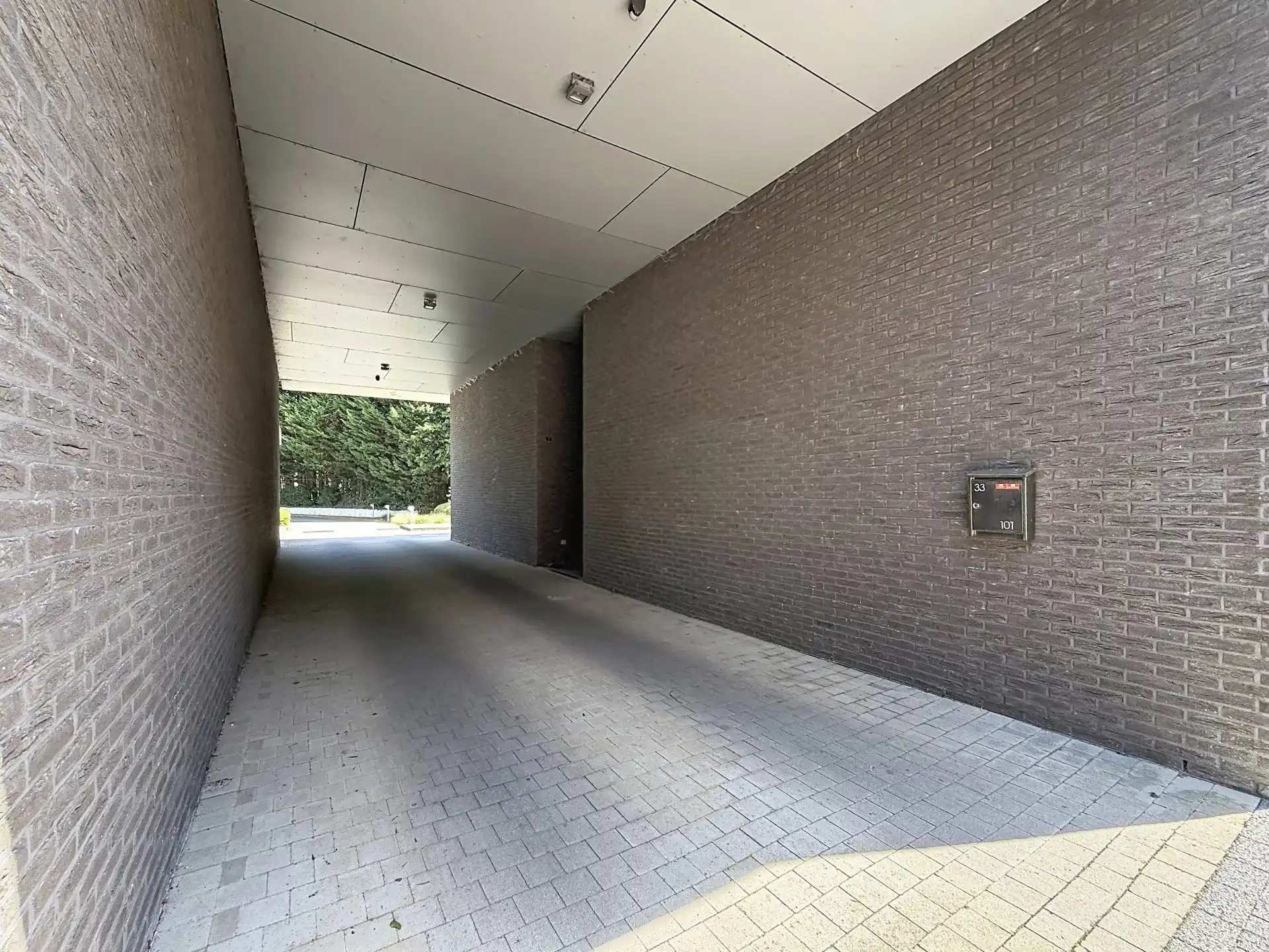Luxe triplex met dubbele garage, 5 slaapkamers en 2 badkamers  in hartje Mol centrum foto 42