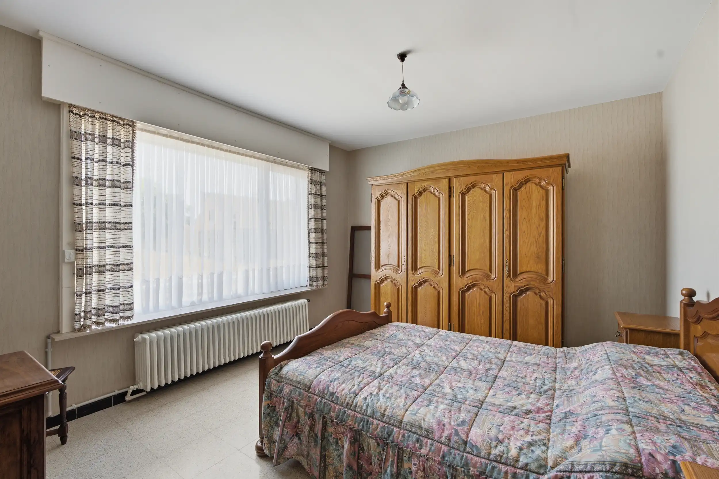 Karaktervolle bungalow op ruim perceel te Deinze foto 7