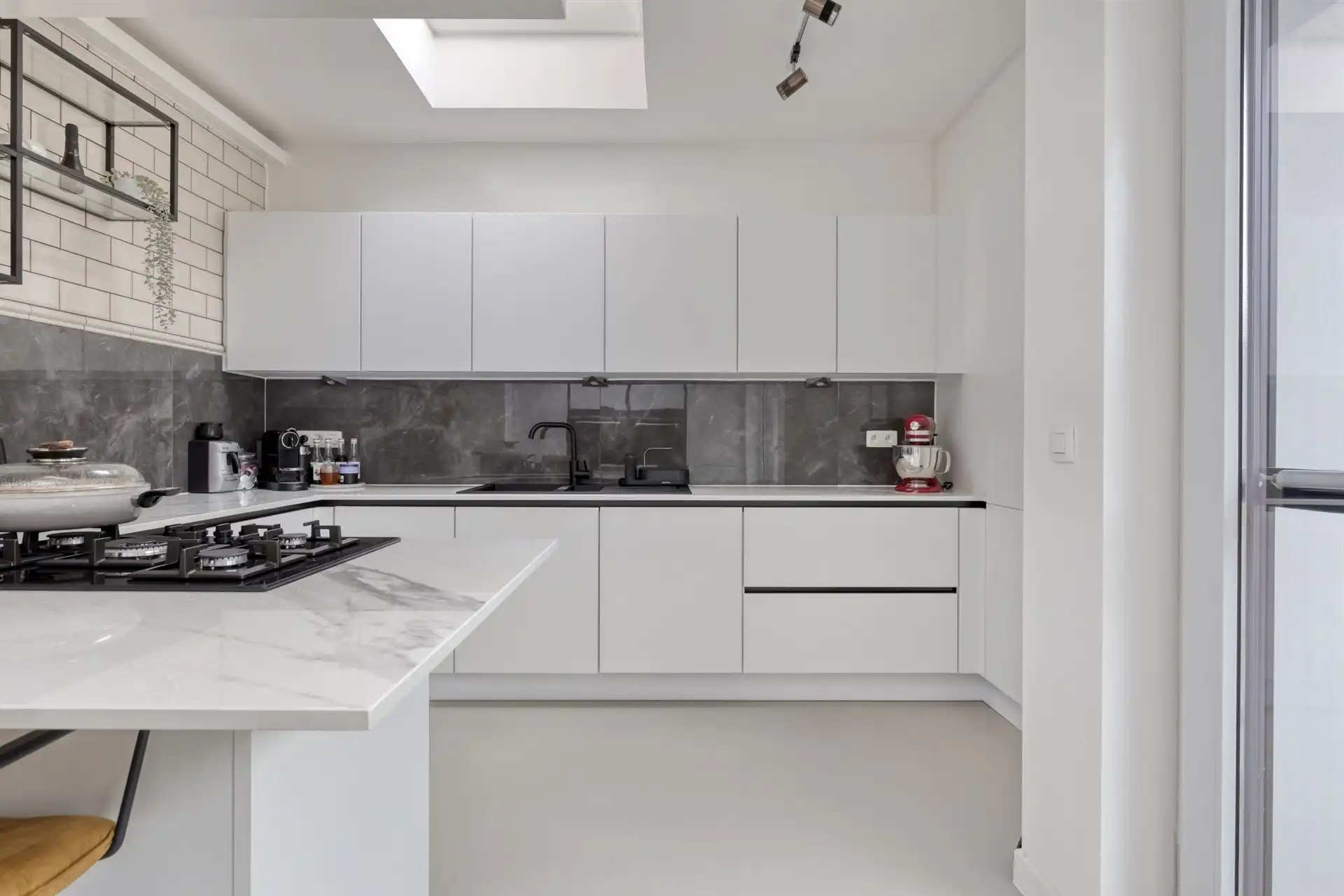 Prachtig authentiek herenhuis op toplocatie foto 10