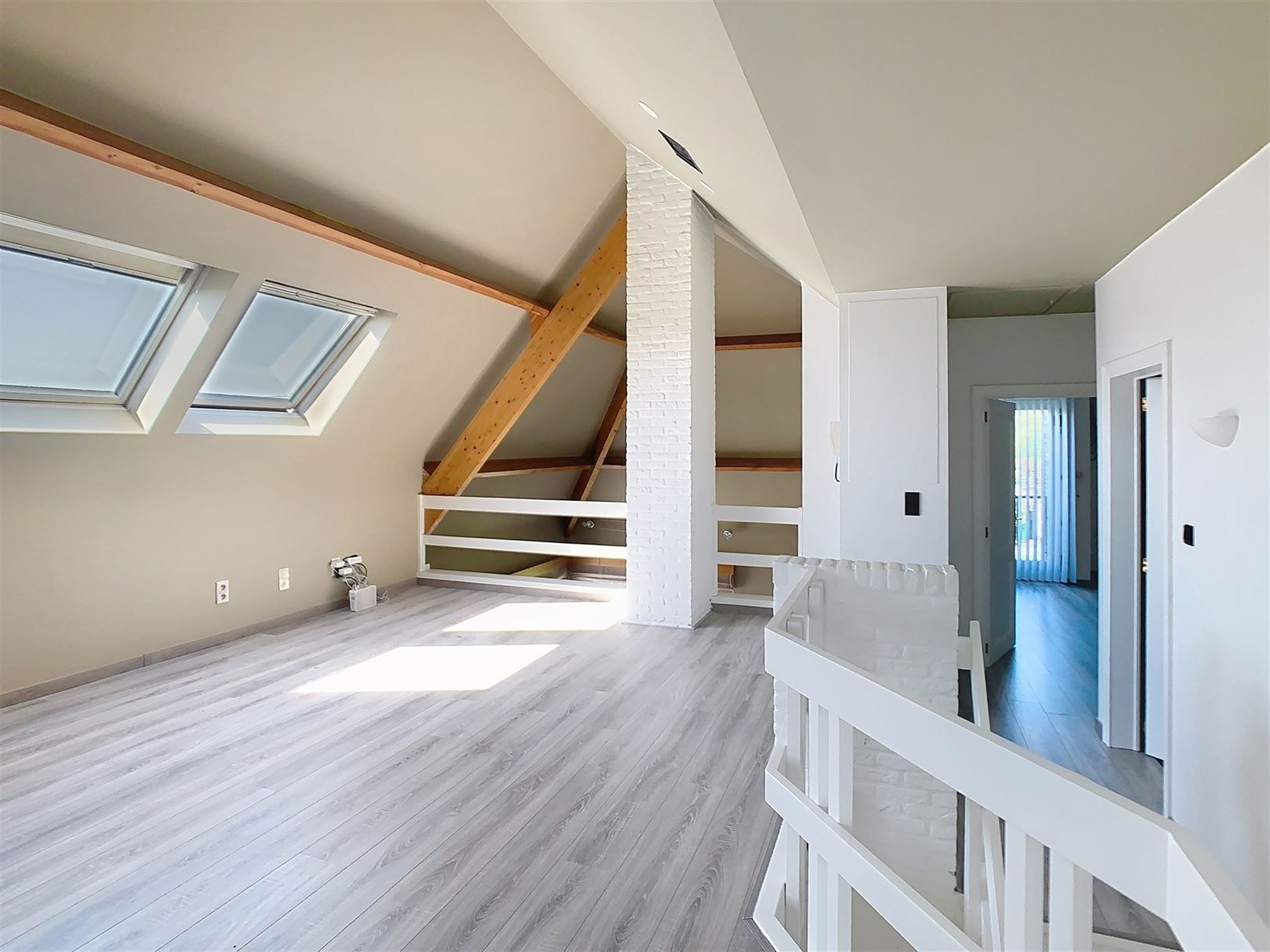 landelijk gelegen huis met zwembad en 3 slaapkamers! foto 16