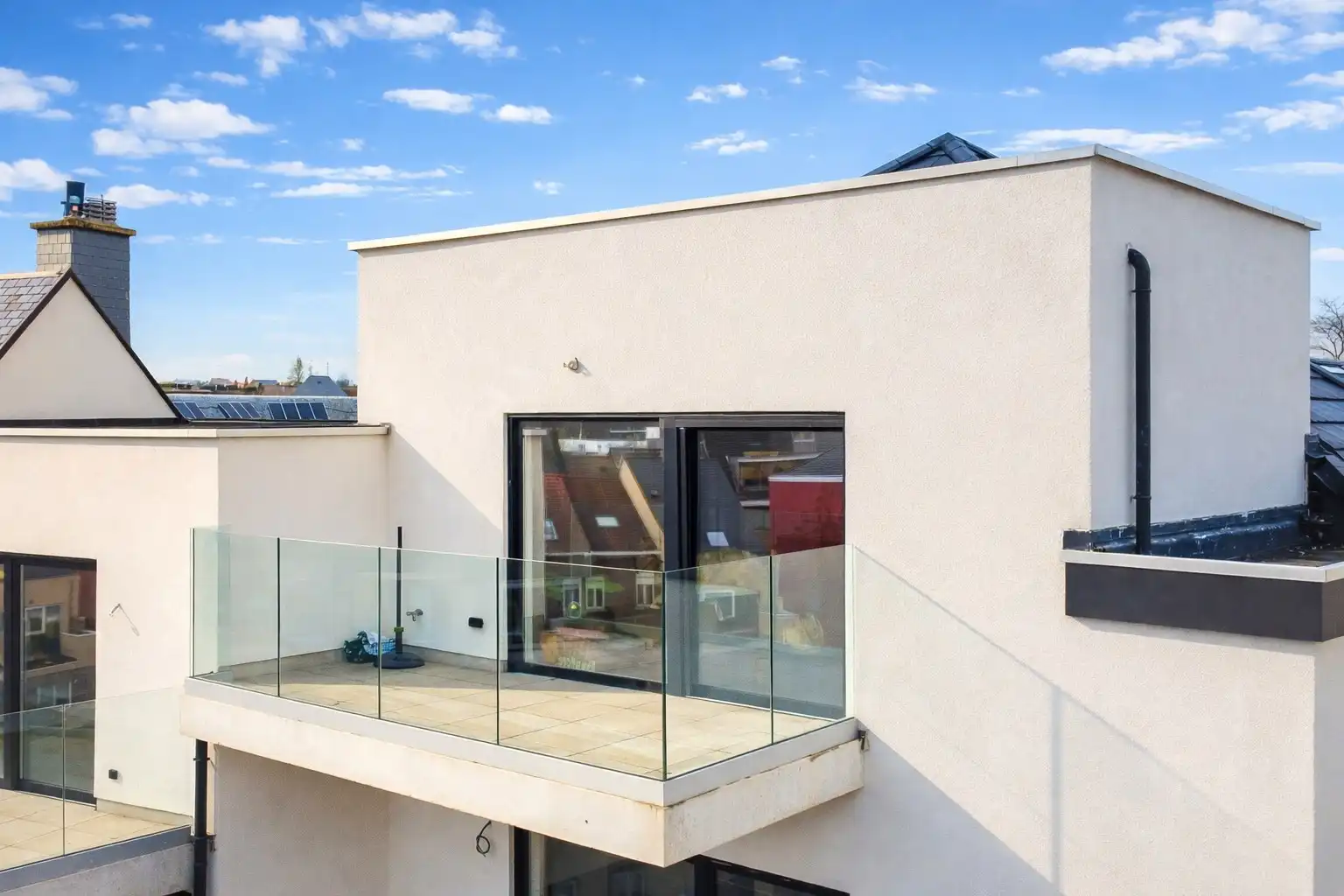 PENTHOUSE MET ZUID-TERRAS, 2 STAANPLAATSEN + KELDER! foto 3