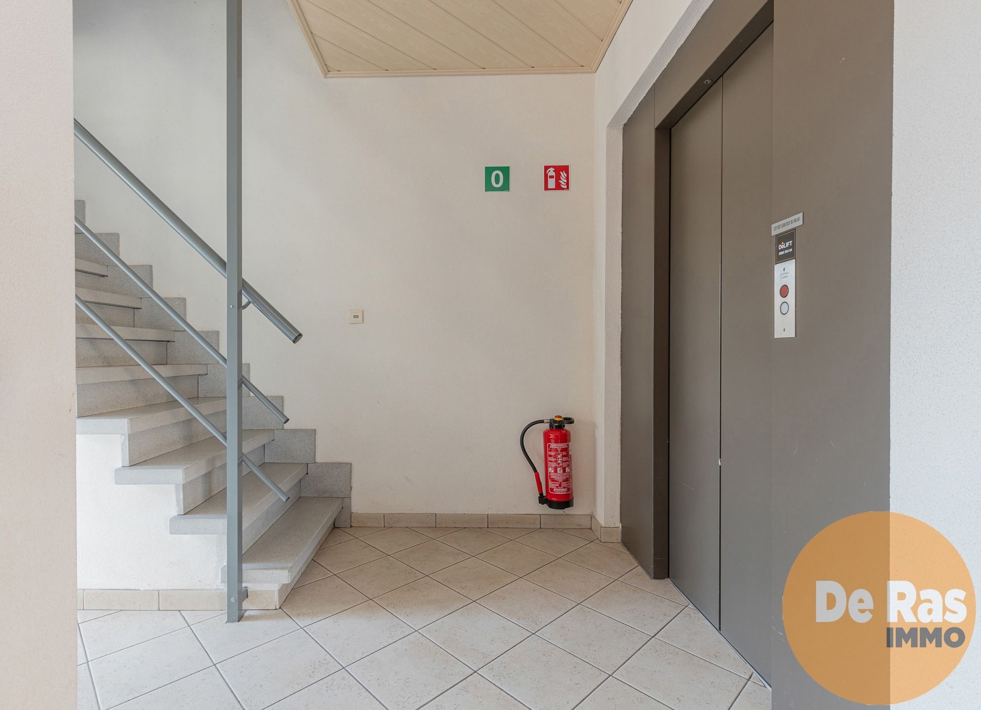 WICHELEN - Instapklaar appartement met 2 kamers en garage foto 19