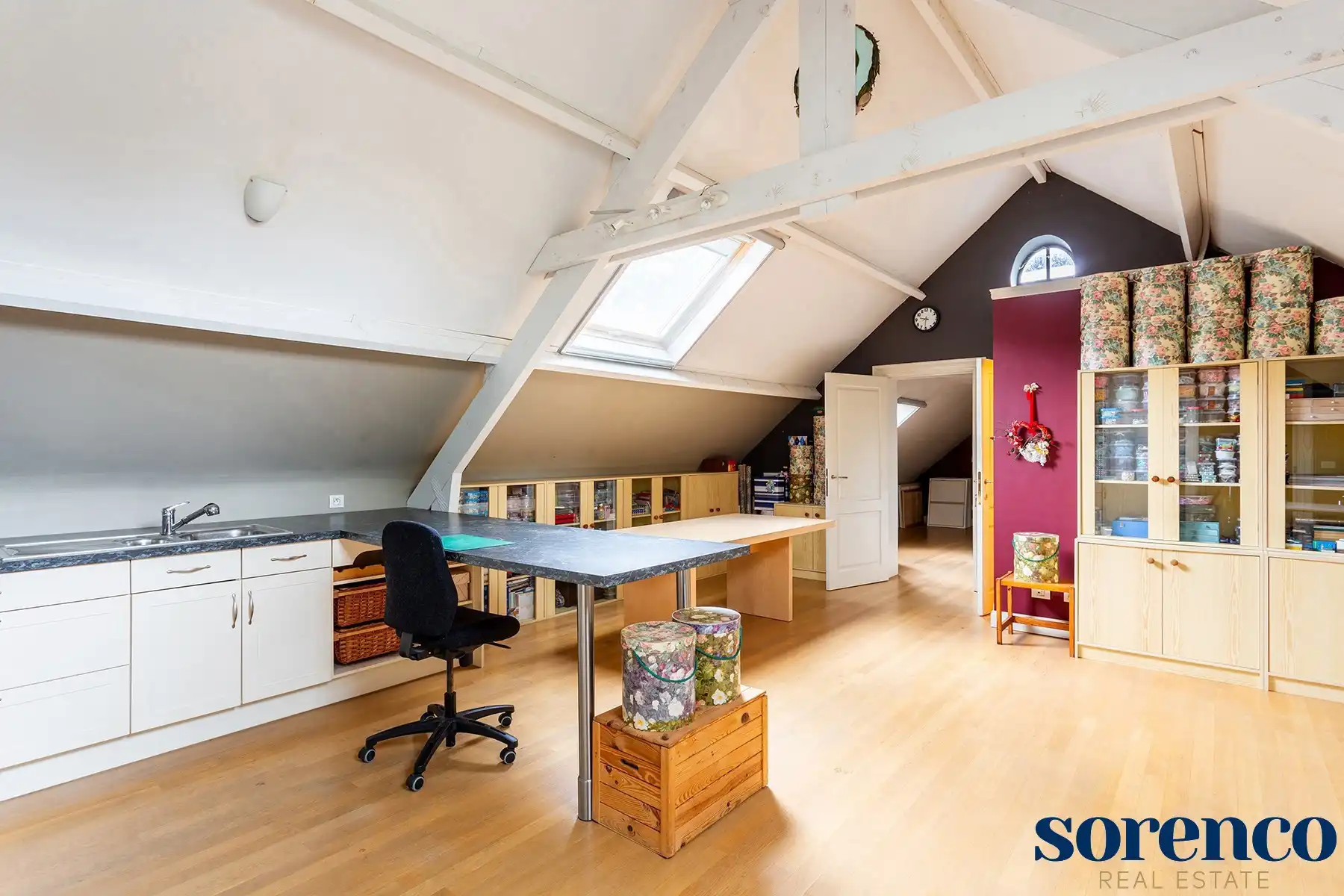 Exclusieve villa in een rustige groene wijk op een perceel van 3.676 m². foto 22