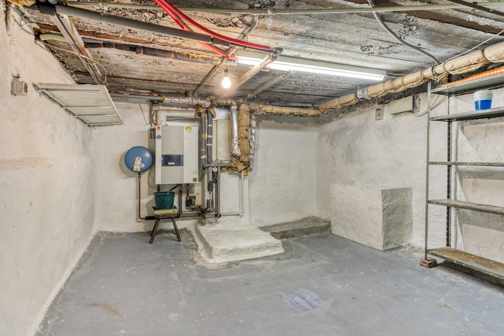 Verzorgde woning met 2 slaapkamers, prachtige tuin én garage! foto 15