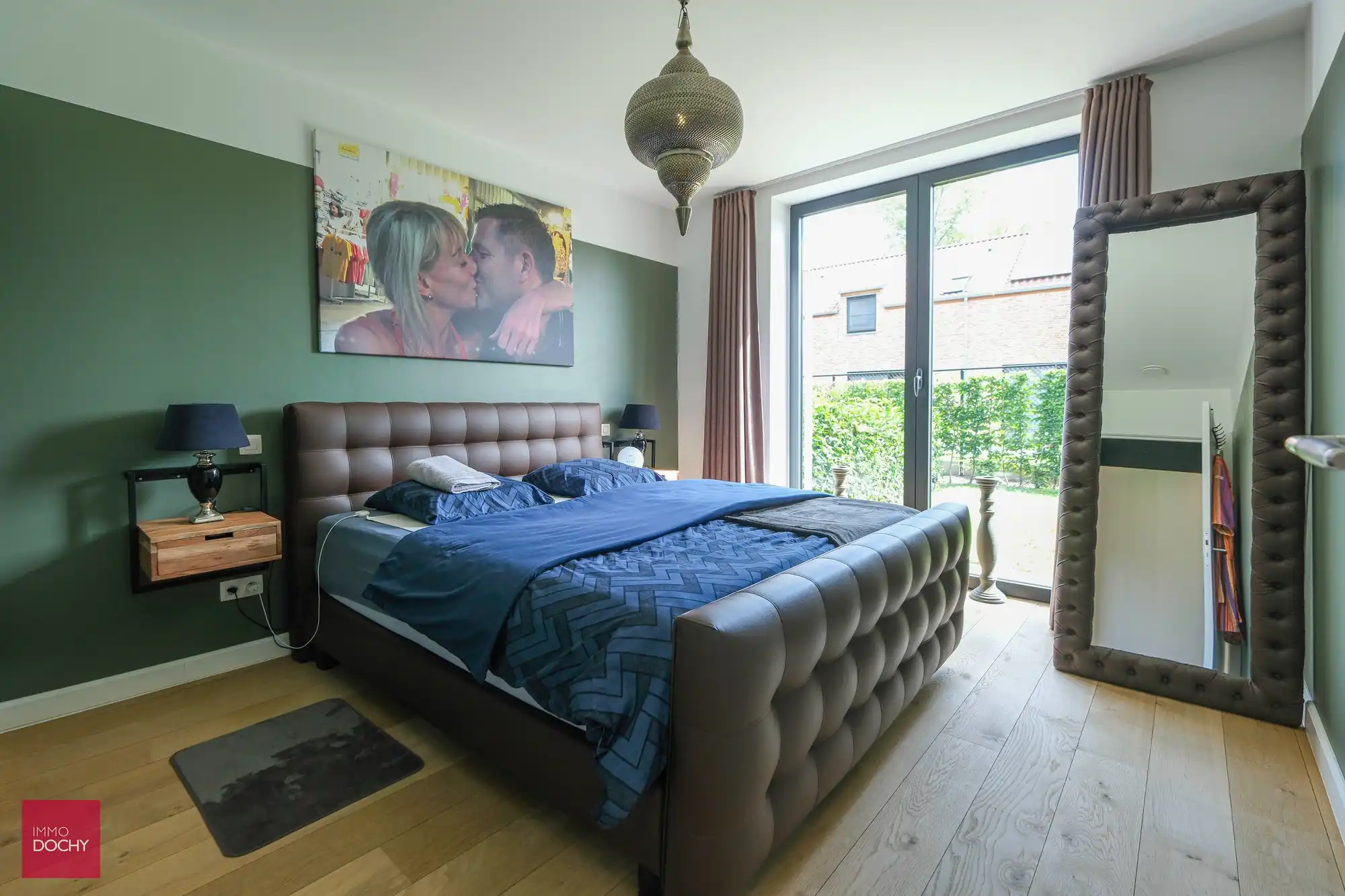 Gelijkvloers appartement met zongericht terras en tuin foto 12