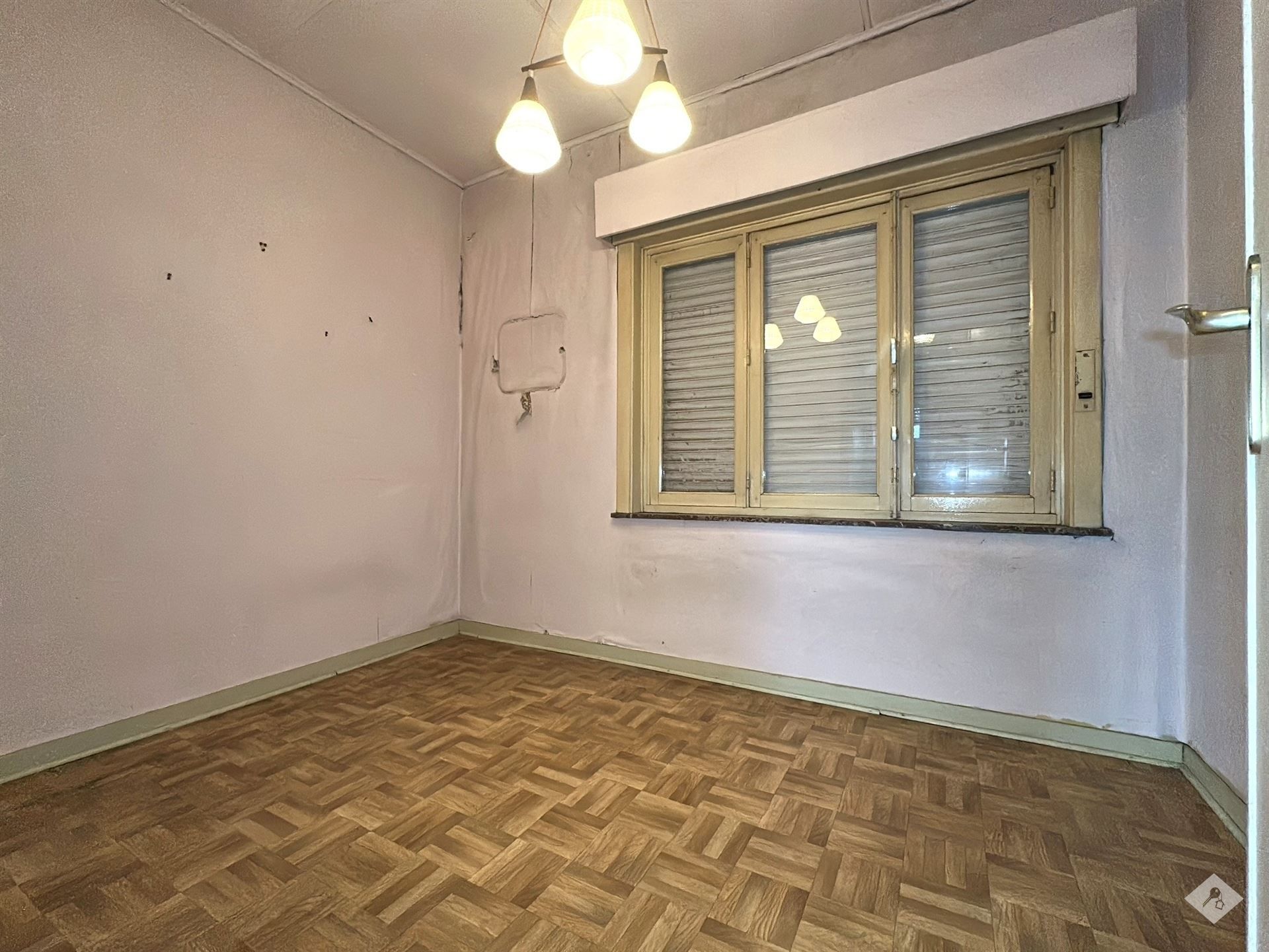 Te renoveren halfopen bebouwing in Buggenhout foto 12