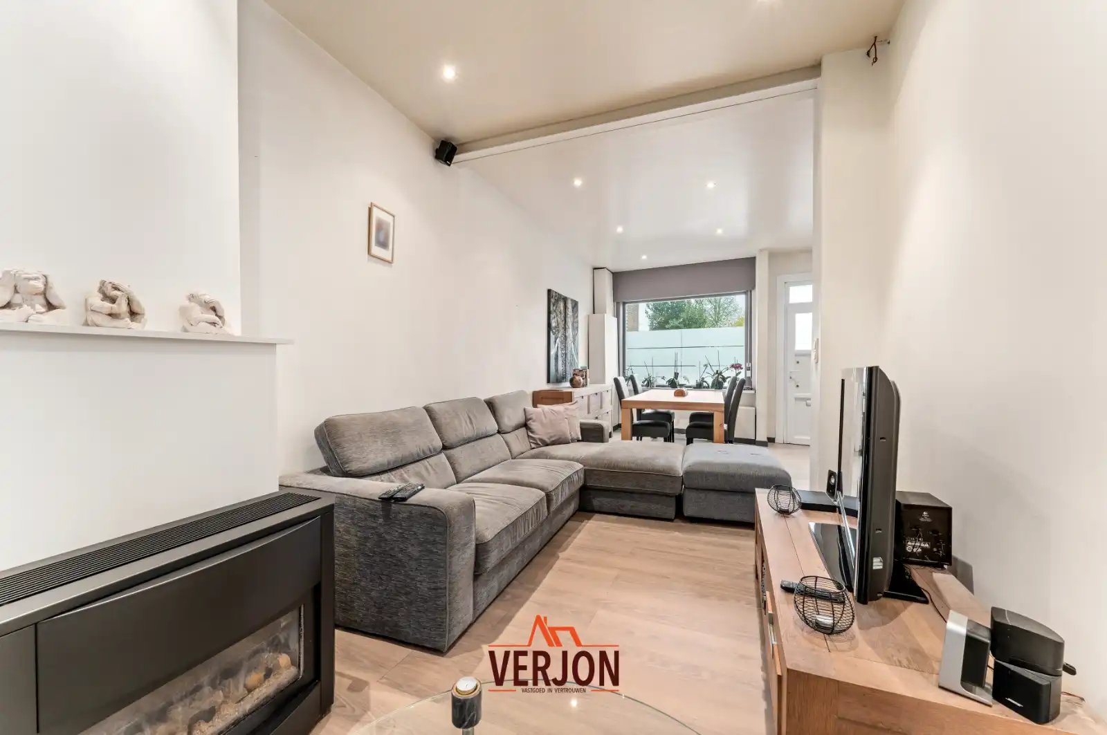 Woning met 3 ruime slaapkamers foto 3