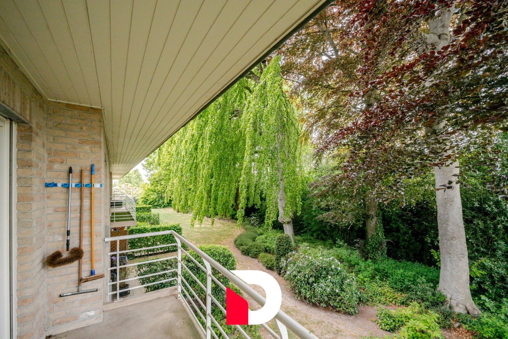 Hoekappartement met 3 slaapkamers en prachtig zicht in hartje Jabbeke foto 3