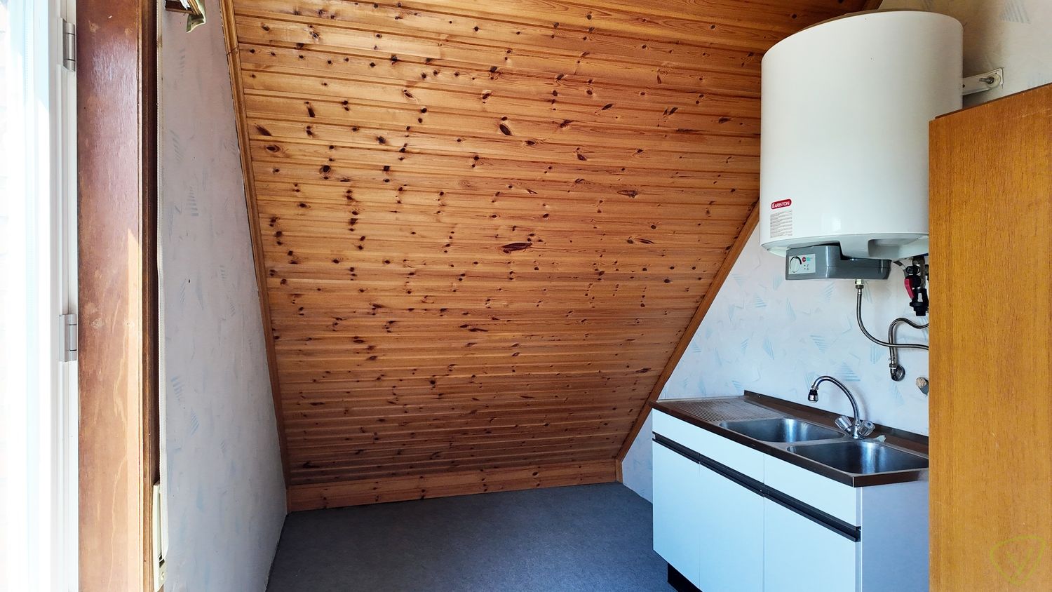Te renoveren woning met weide op royaal perceel in Eeklo foto 12