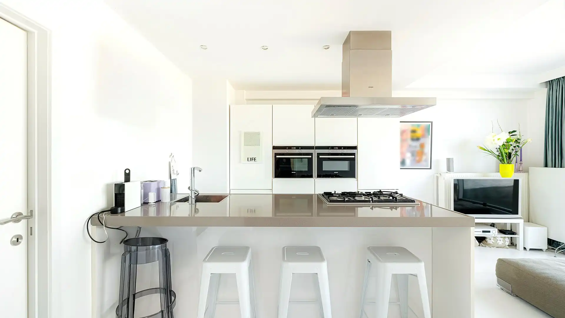 Mooie penthouse met zicht op zee en hinterland foto 4