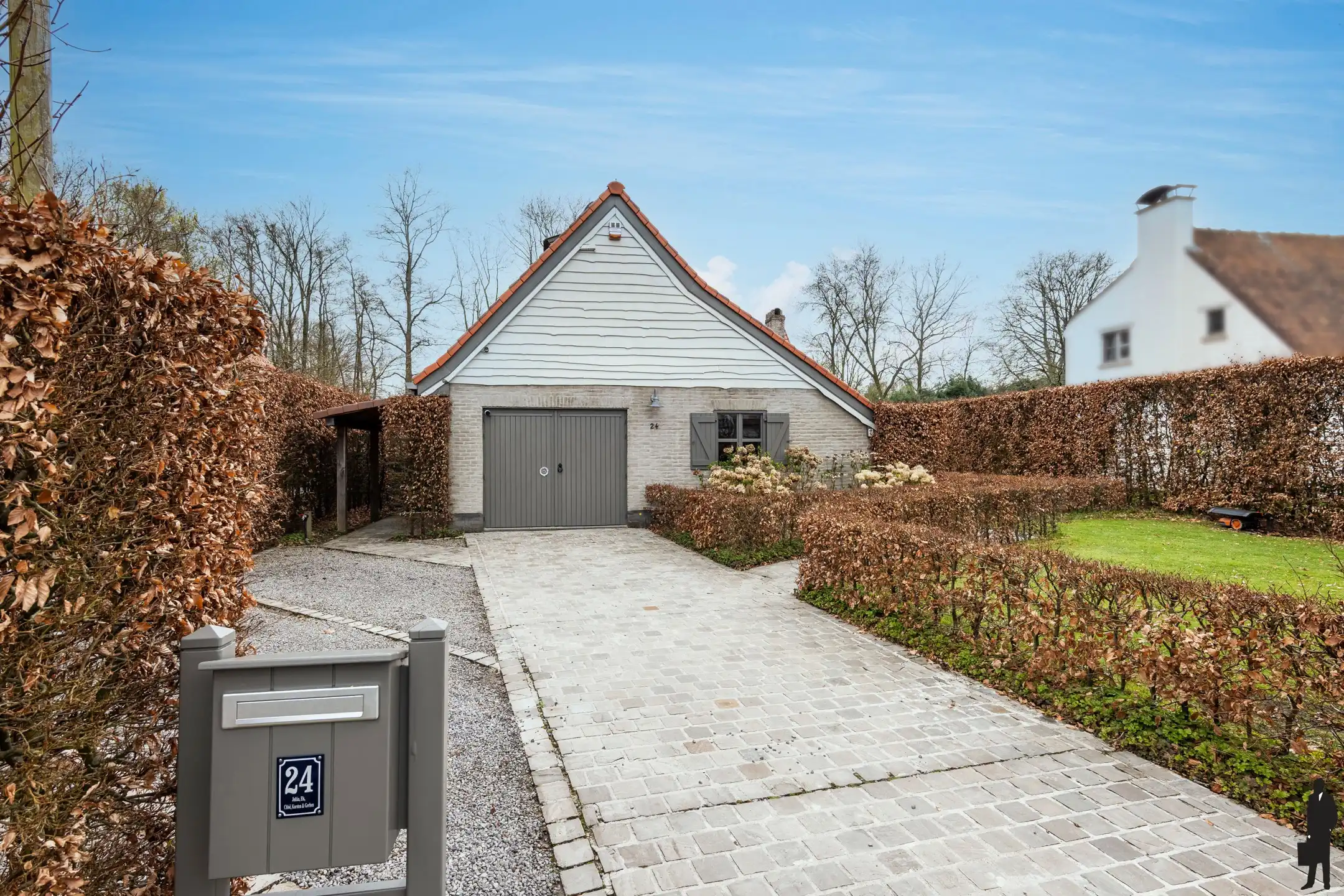 Instapklare woning met bijgebouw, zwembad en zuidtuin! foto 28