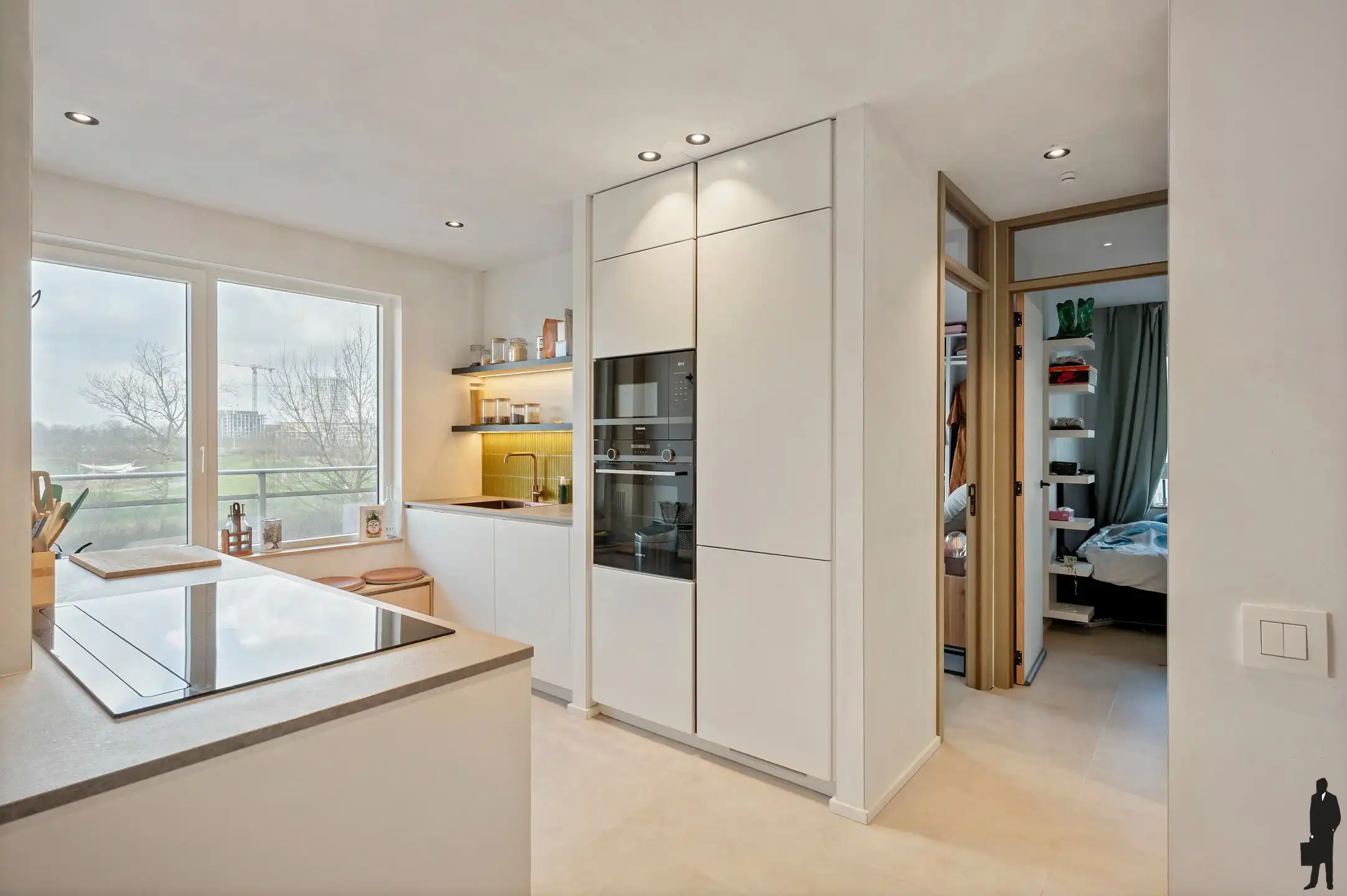 Tot in de puntjes gerenoveerd appartement op 't Zuid foto 8