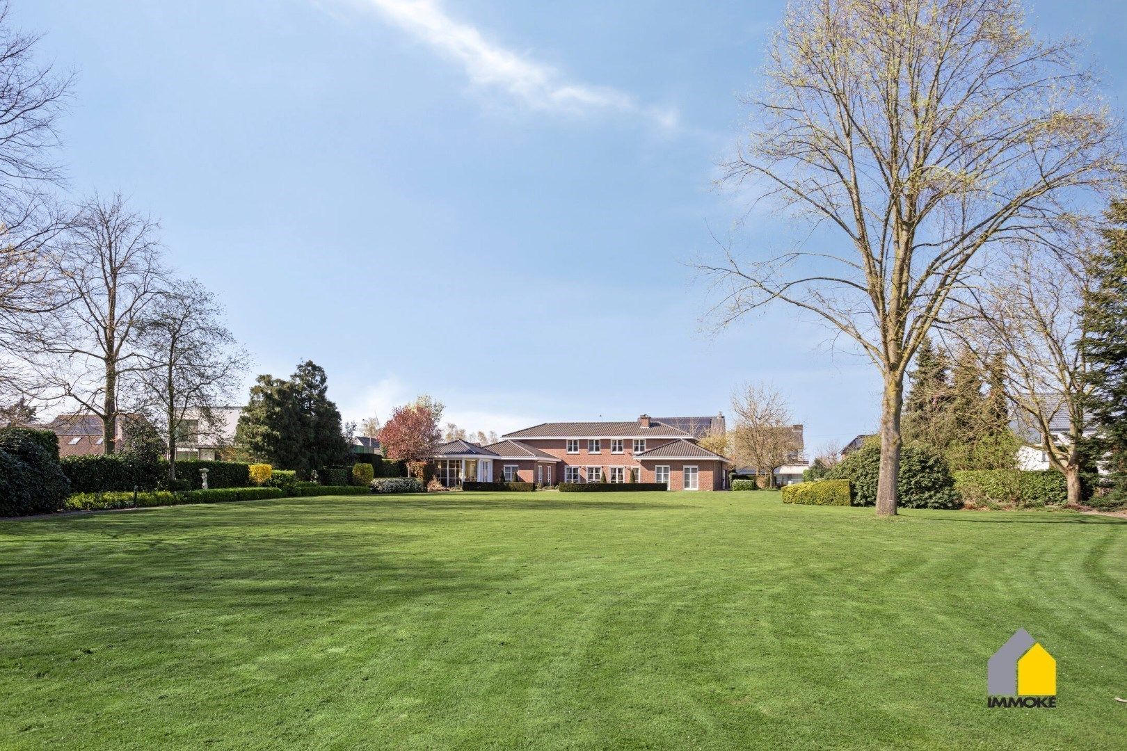 Tijdloze, stijlvolle villa met parktuin op toplocatie. foto 45