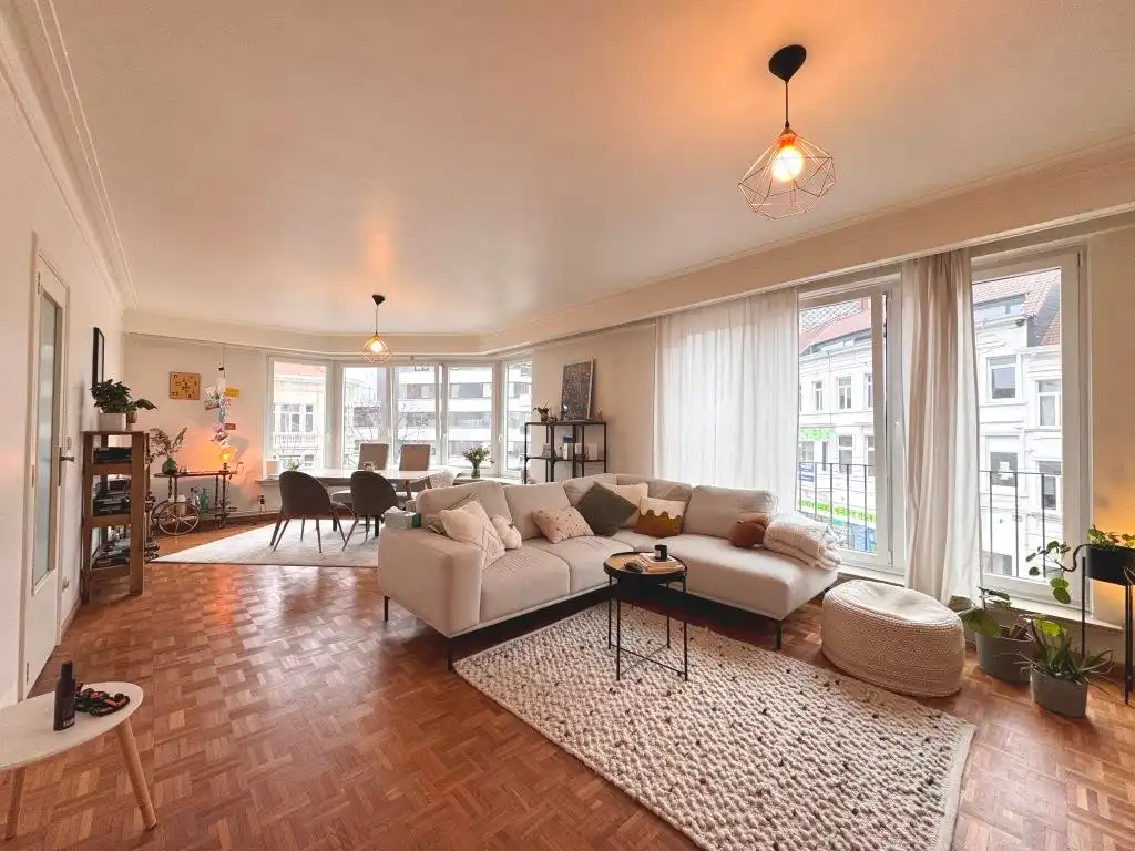 Ruim instapklaar appartement met 3 slaapkamers foto 3