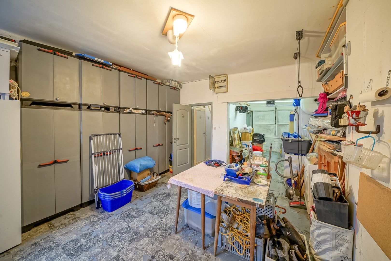 Ruime woning met 3 slaapkamers langs de vaart foto 14