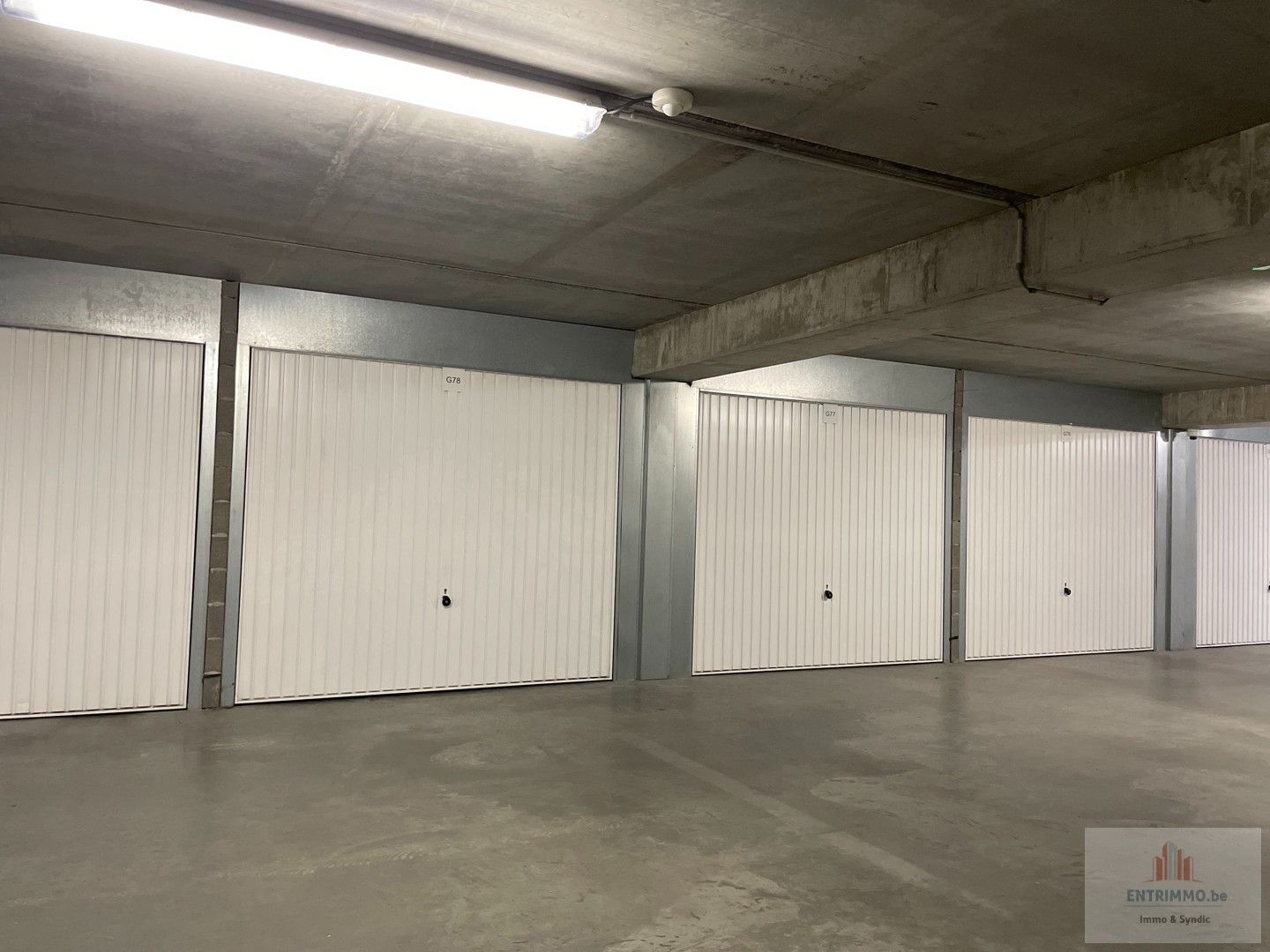 Garage te huur foto 4