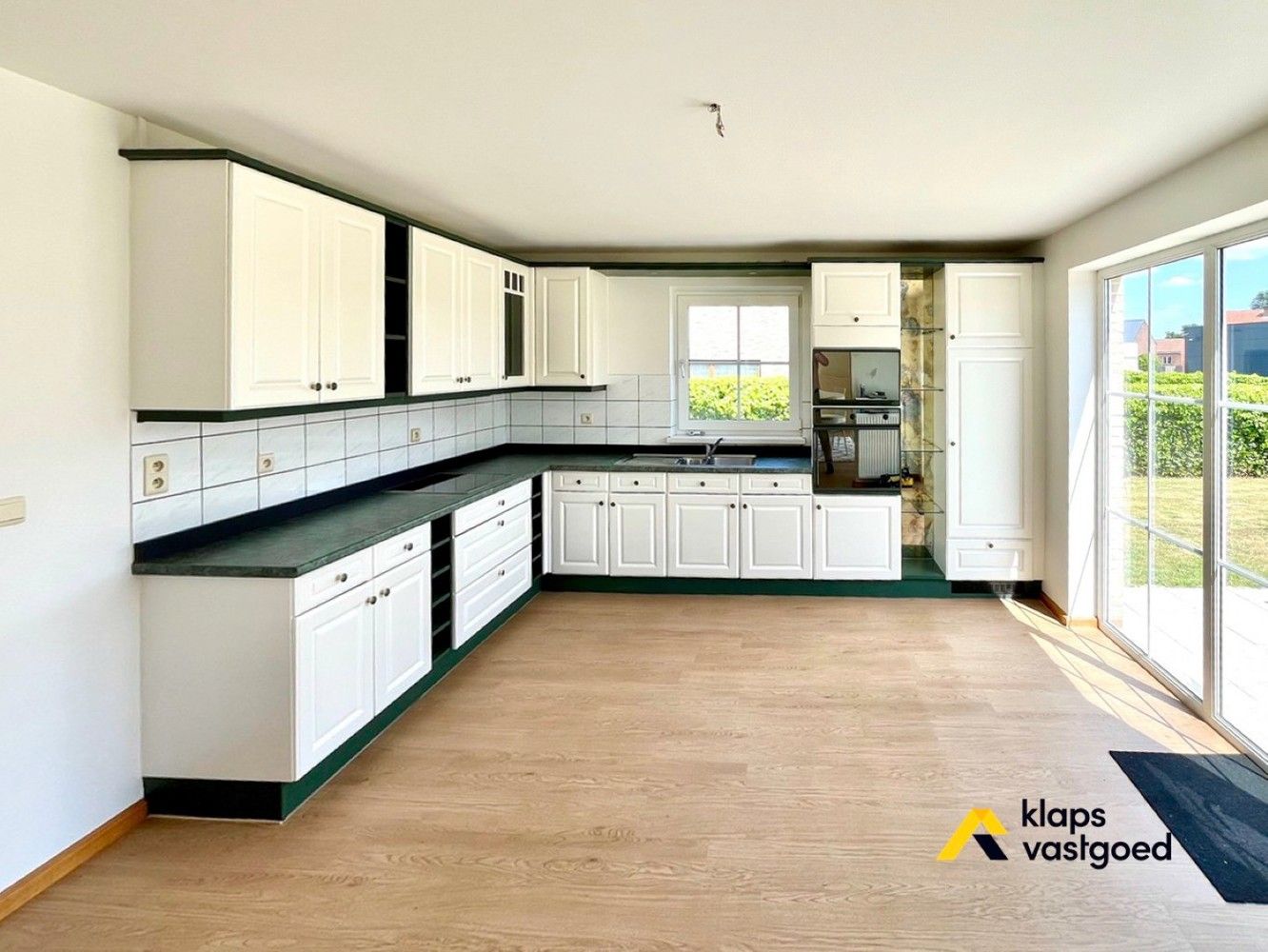Riant wonen in een residentiële omgeving nabij het centrum van Bree. foto 7