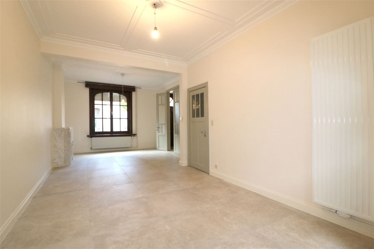 Charmevolle, vernieuwde woning met 3 slps en stadstuin foto 6