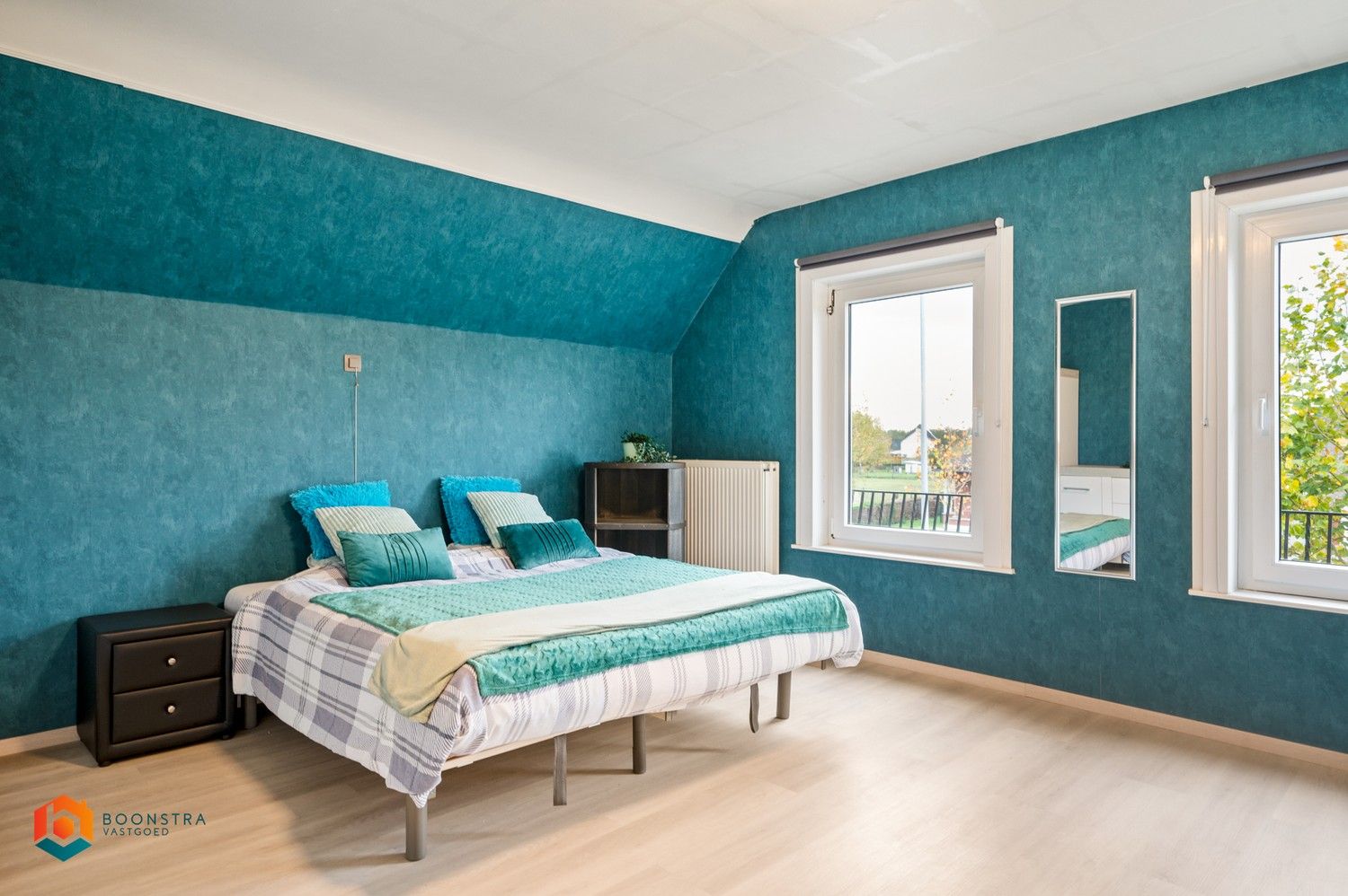 Leuke gezinswoning met 4 slpkrs en leuke tuin (1200 m²) foto 11