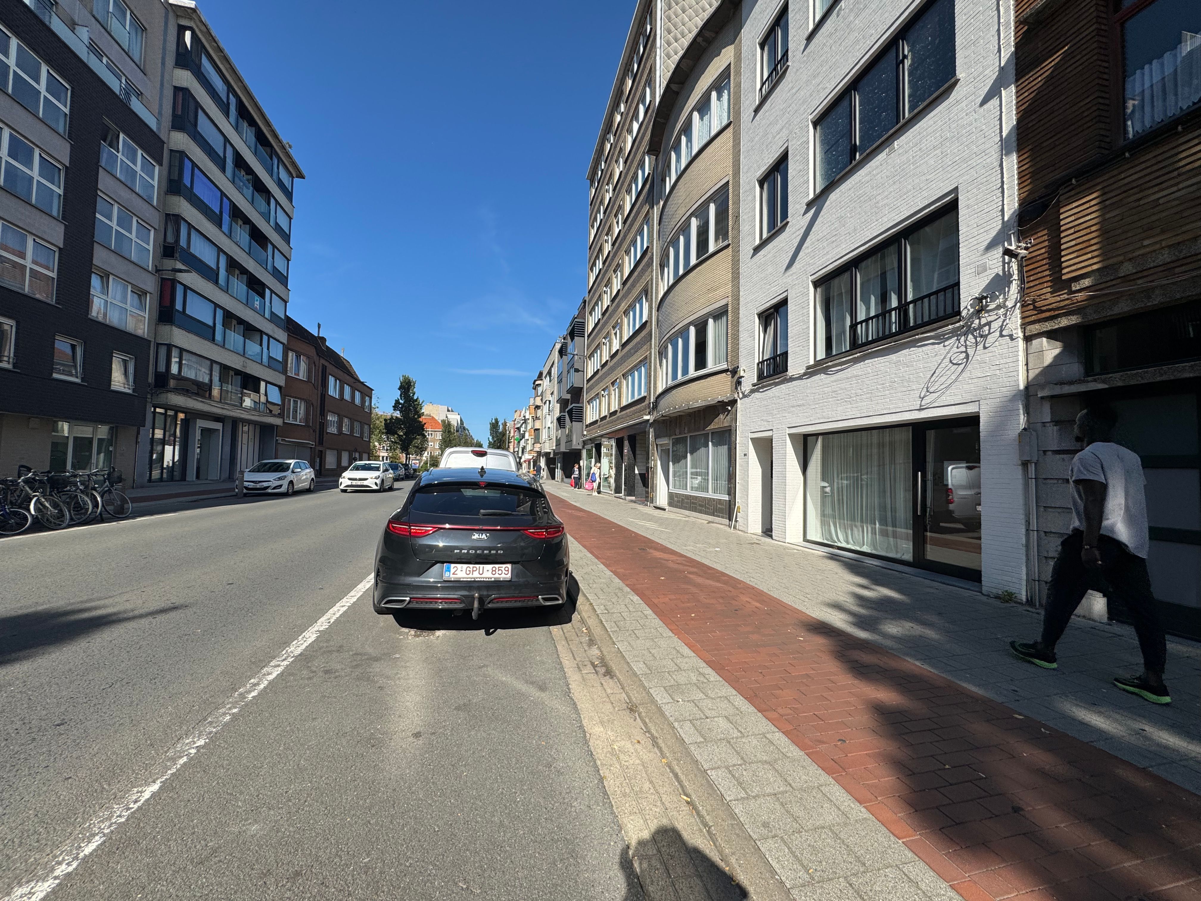 Opbrengsteigendom met 4 appartementen foto 17