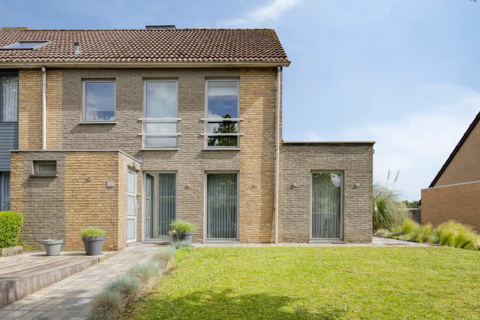 Innstapklare driegevelwoning  in verkeersluwe omgeving foto 29