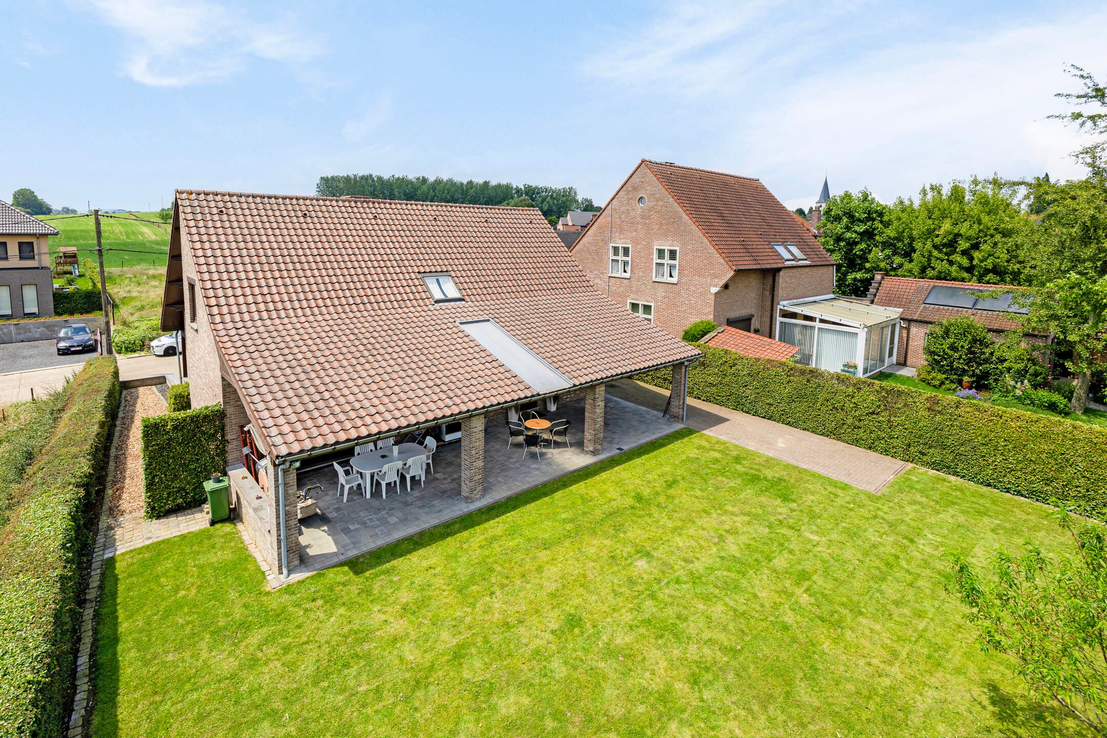 Statige villa met vier slaapkamers in rustige omgeving foto 19