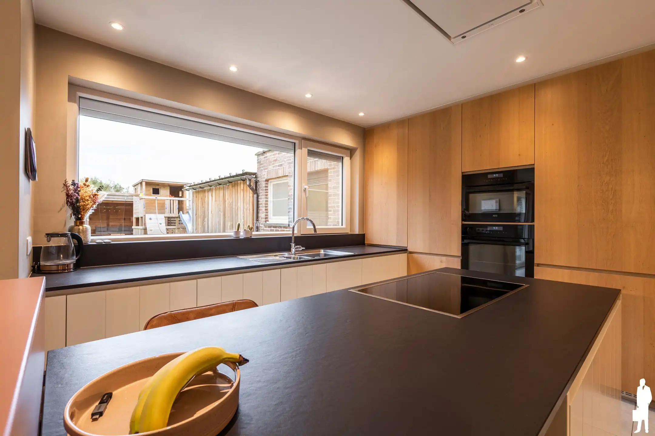 Verzorgde gezinswoning met 3 slaapkamers te Sint-Lenaarts foto 5