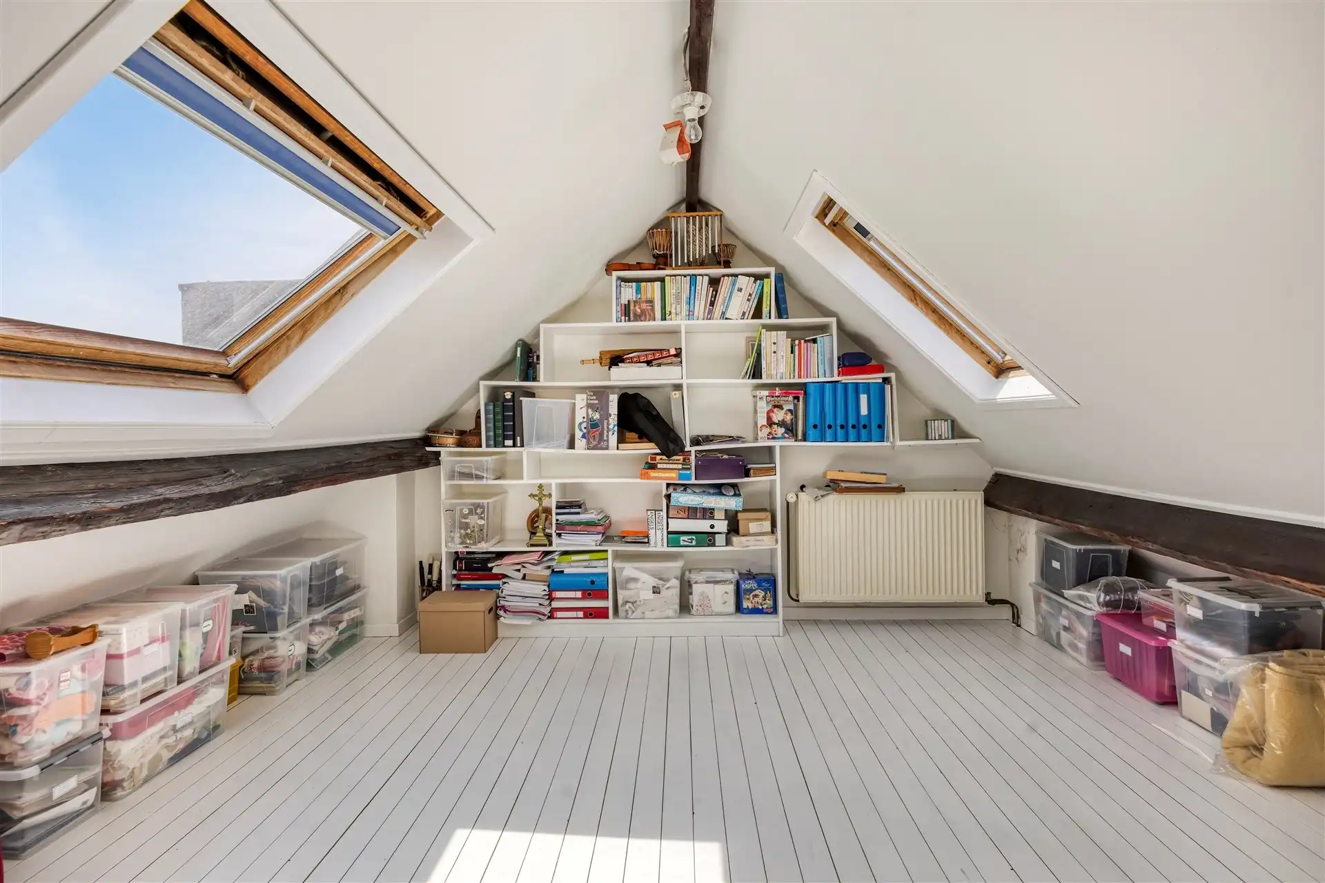 Dubbel herenhuis met 6 slpk, 2 terassen, dubbele garage en royale ruimte, perfect gelegen nabij Museum en Marnixplaats foto 31