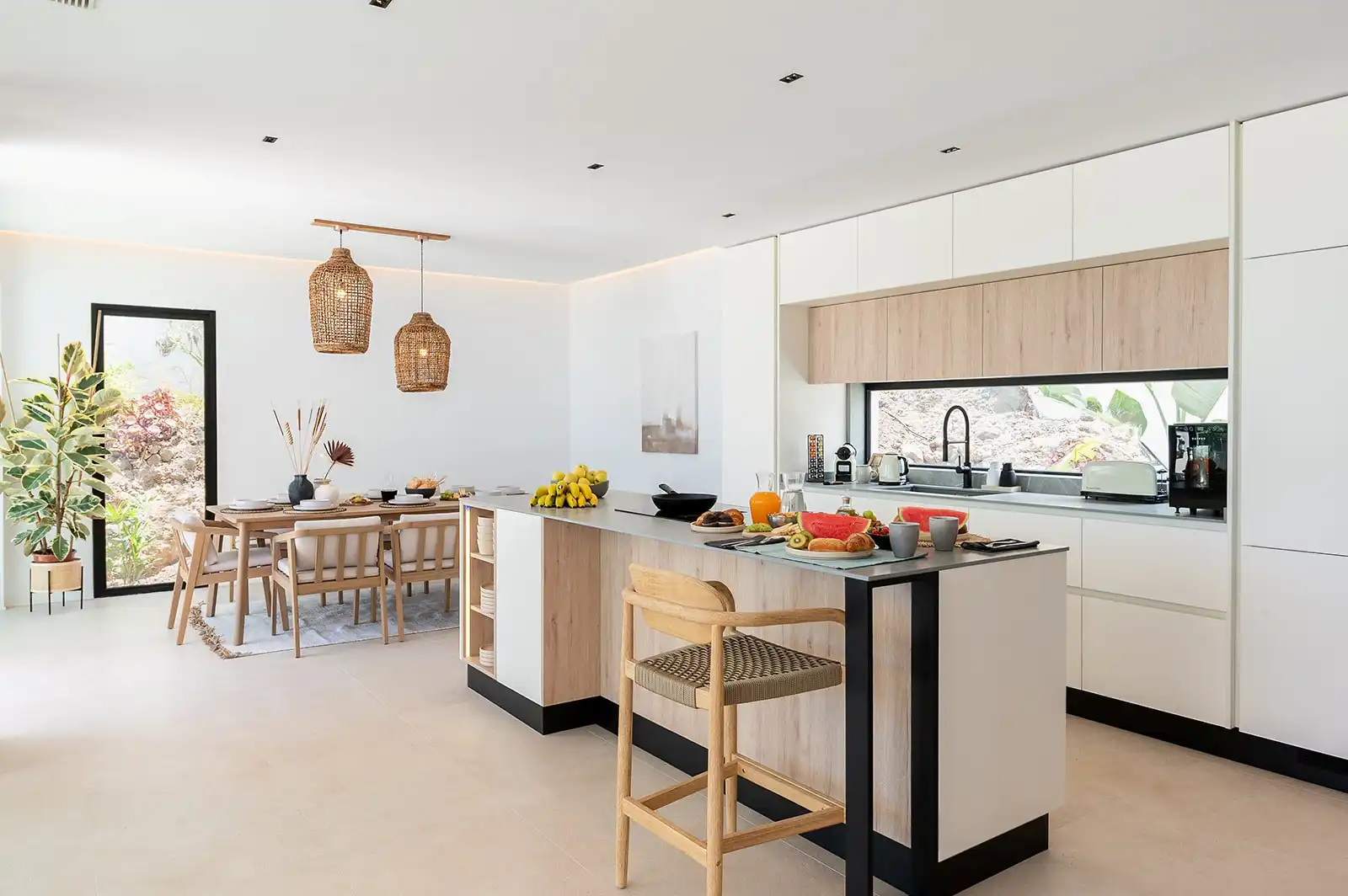 Gloednieuwe luxe villa met infinity pool en zeezicht in El Sauzal, Noord-Tenerife foto 20