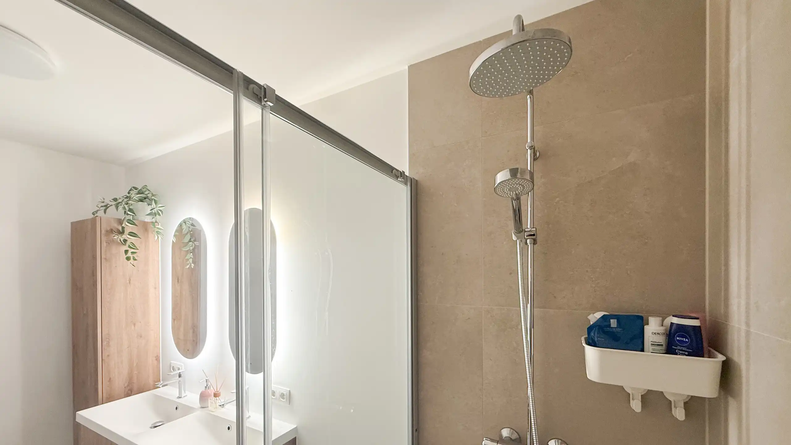 Luxueus nieuwbouwappartement met 3 slpks, parking+berging! foto 27