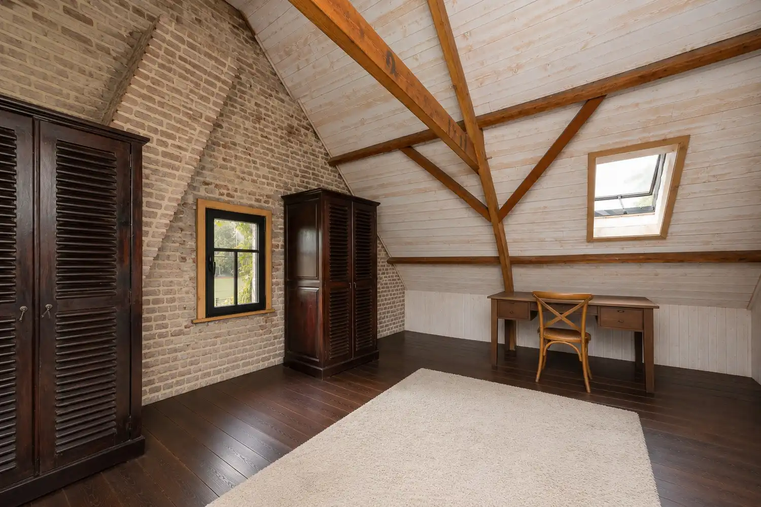 Karaktervolle woning met verwarmd zwembad en poolhouse — Verrebroek foto 28