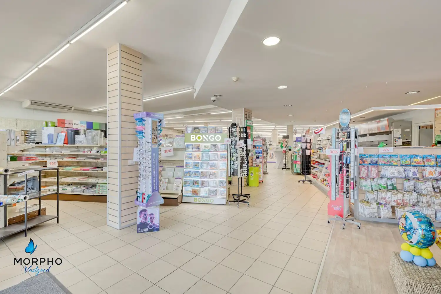 Instapklare handelswoning op topligging langs de N50 te koop in Wingene foto 3