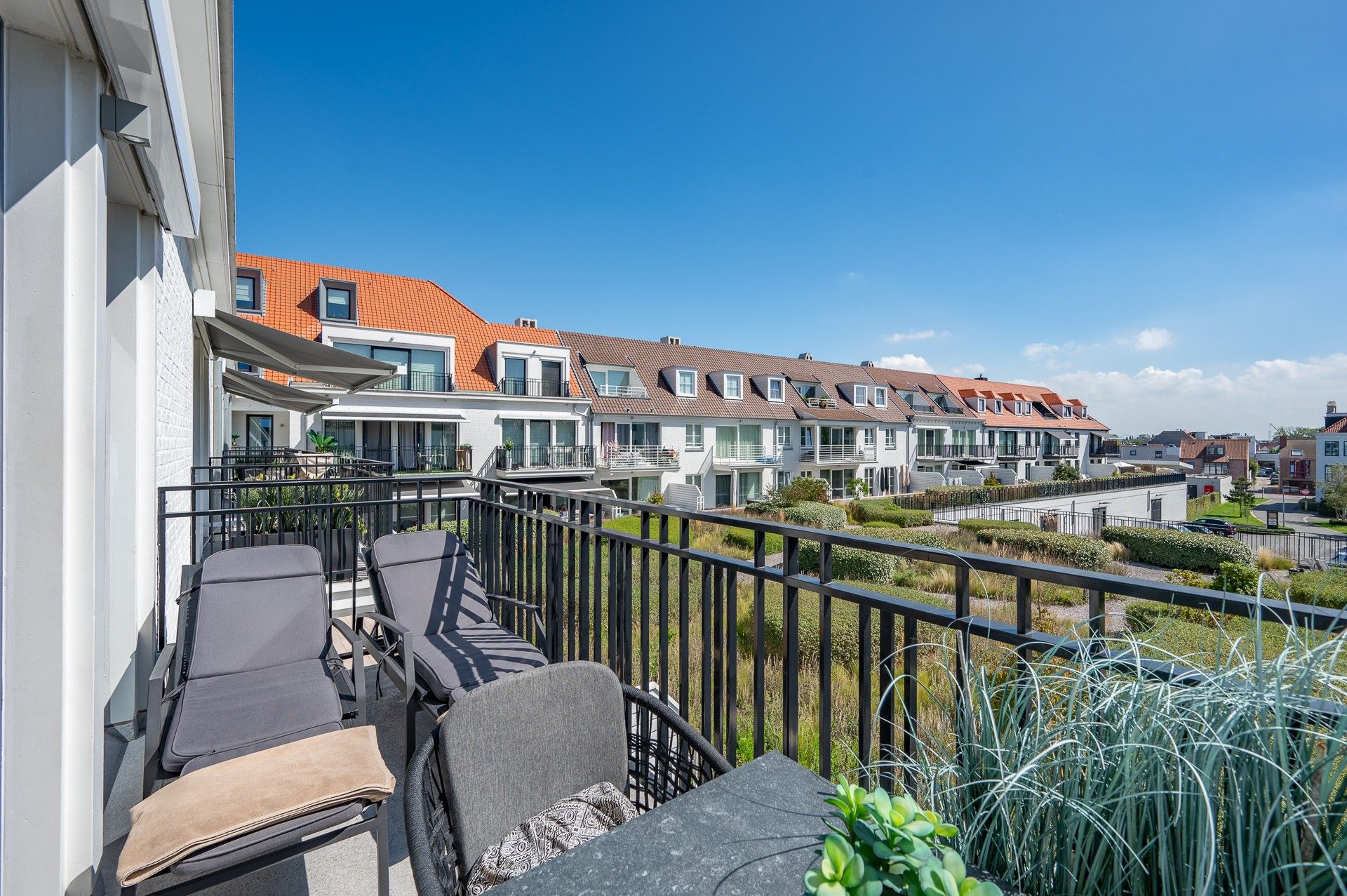 Ongemeubeld: zonnig en recent appartement in Duinenwater! foto 20